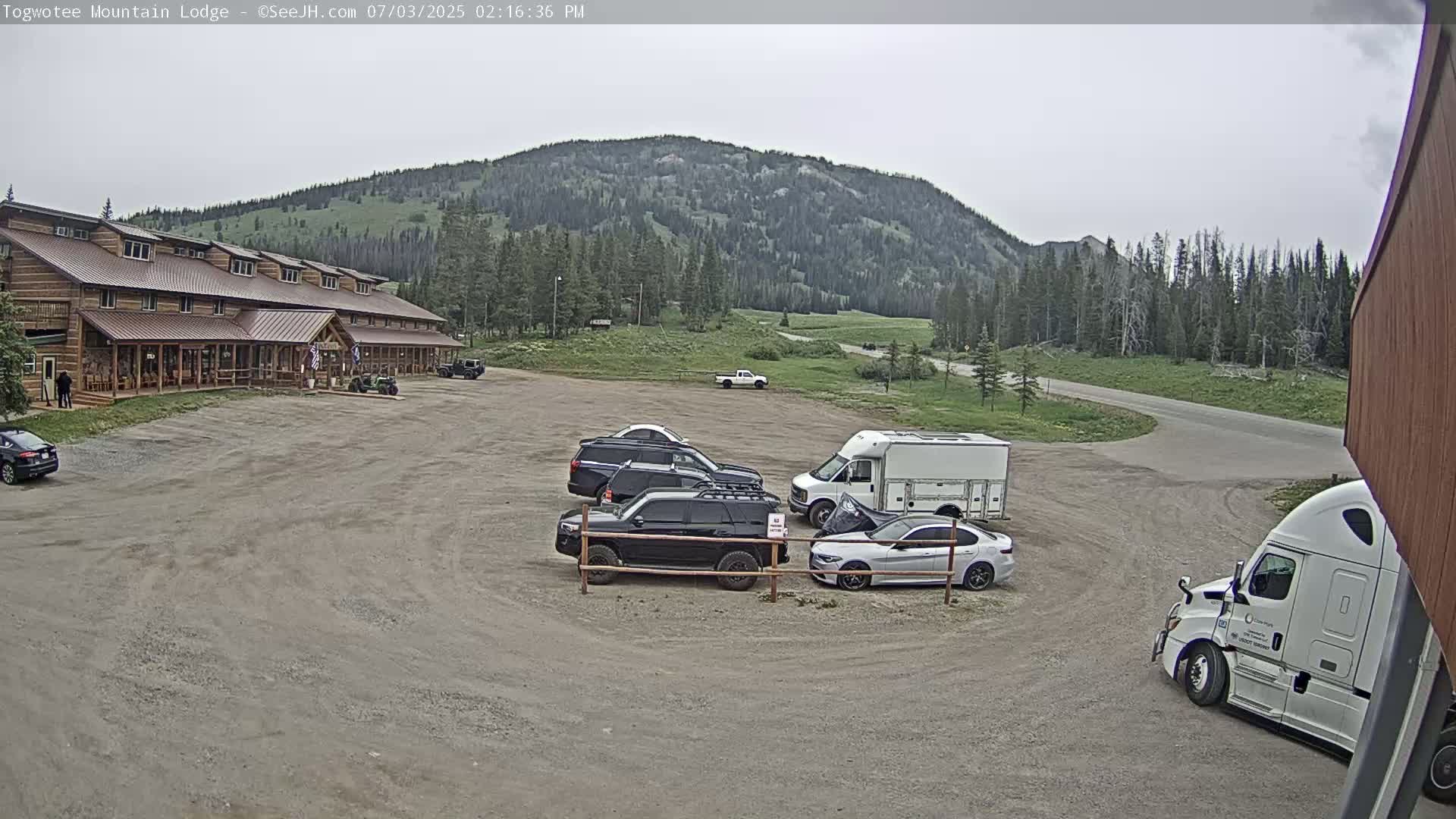 Togwotee Mountain & Mountain Lodge Live Cam - Moran, Teton, Wyoming, USA