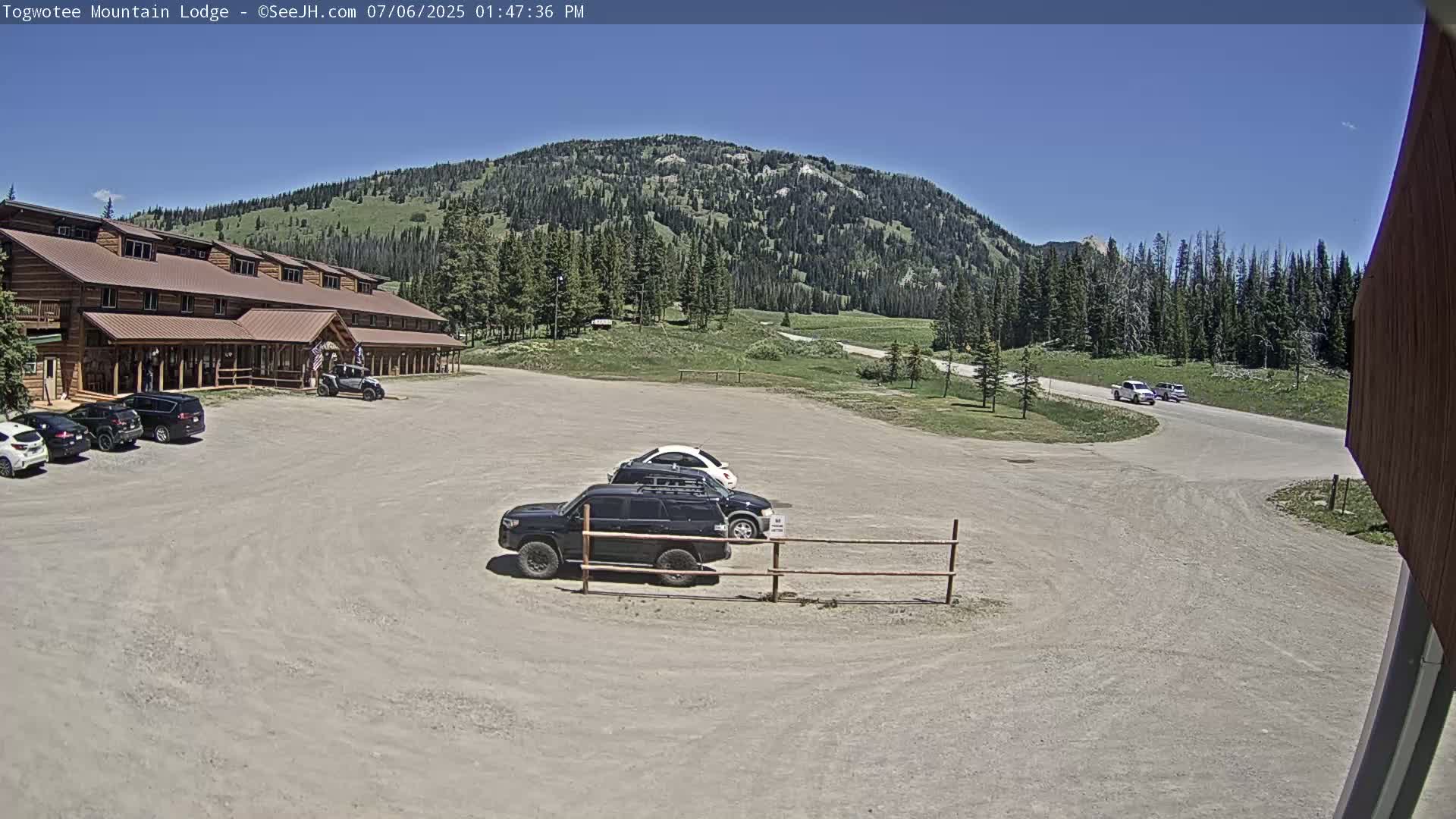 Togwotee Mountain & Mountain Lodge Live Cam - Moran, Teton, Wyoming, USA