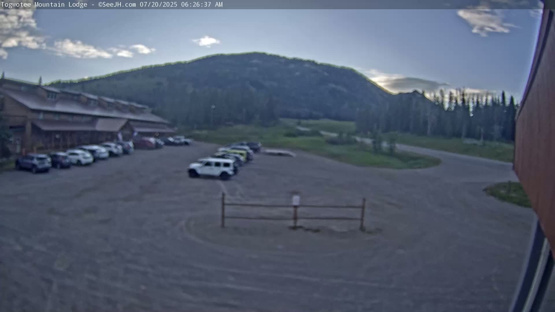 Togwotee Mountain & Mountain Lodge Live Cam - Moran, Teton, Wyoming, USA