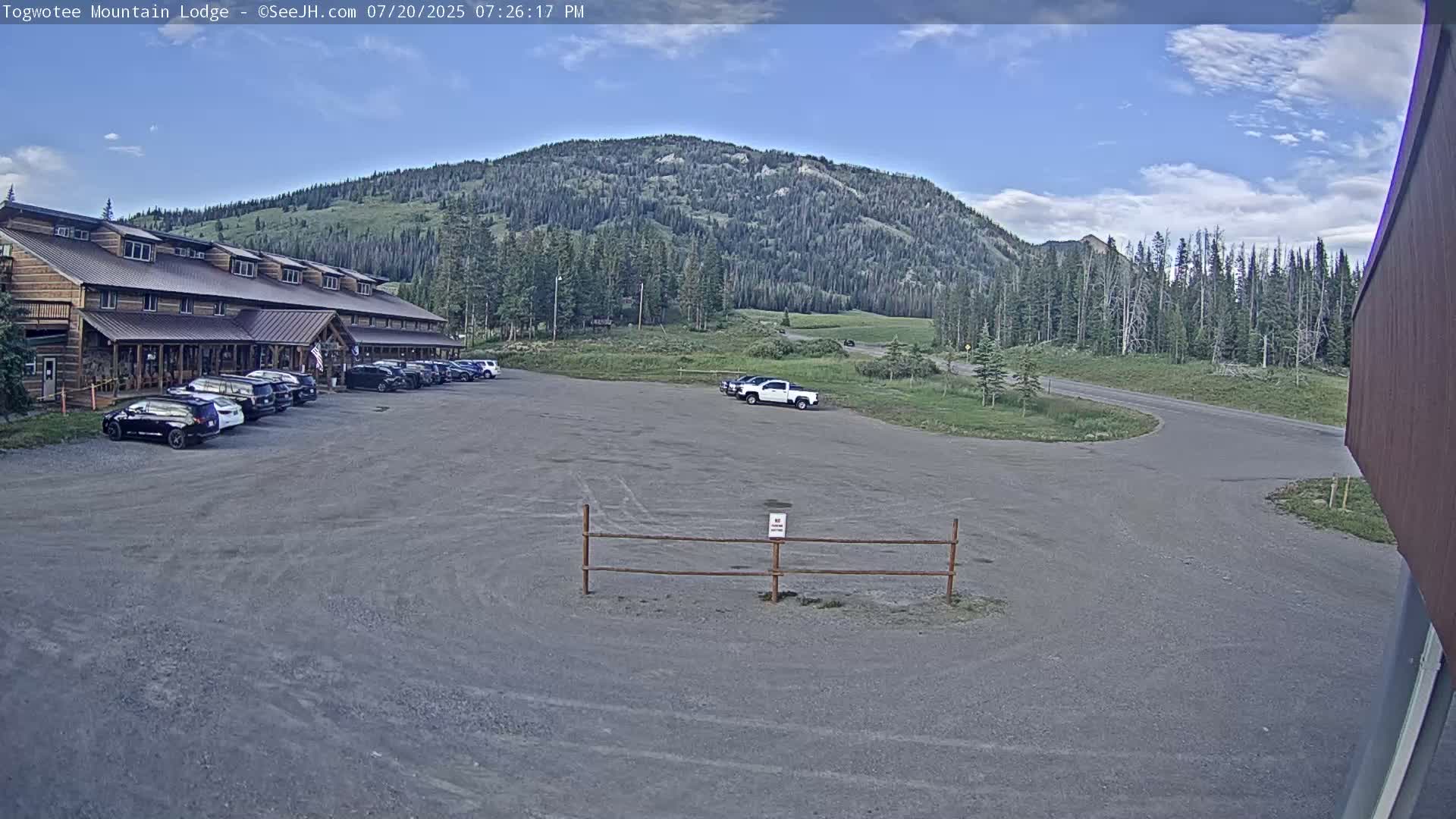 Togwotee Mountain & Mountain Lodge Live Cam - Moran, Teton, Wyoming, USA