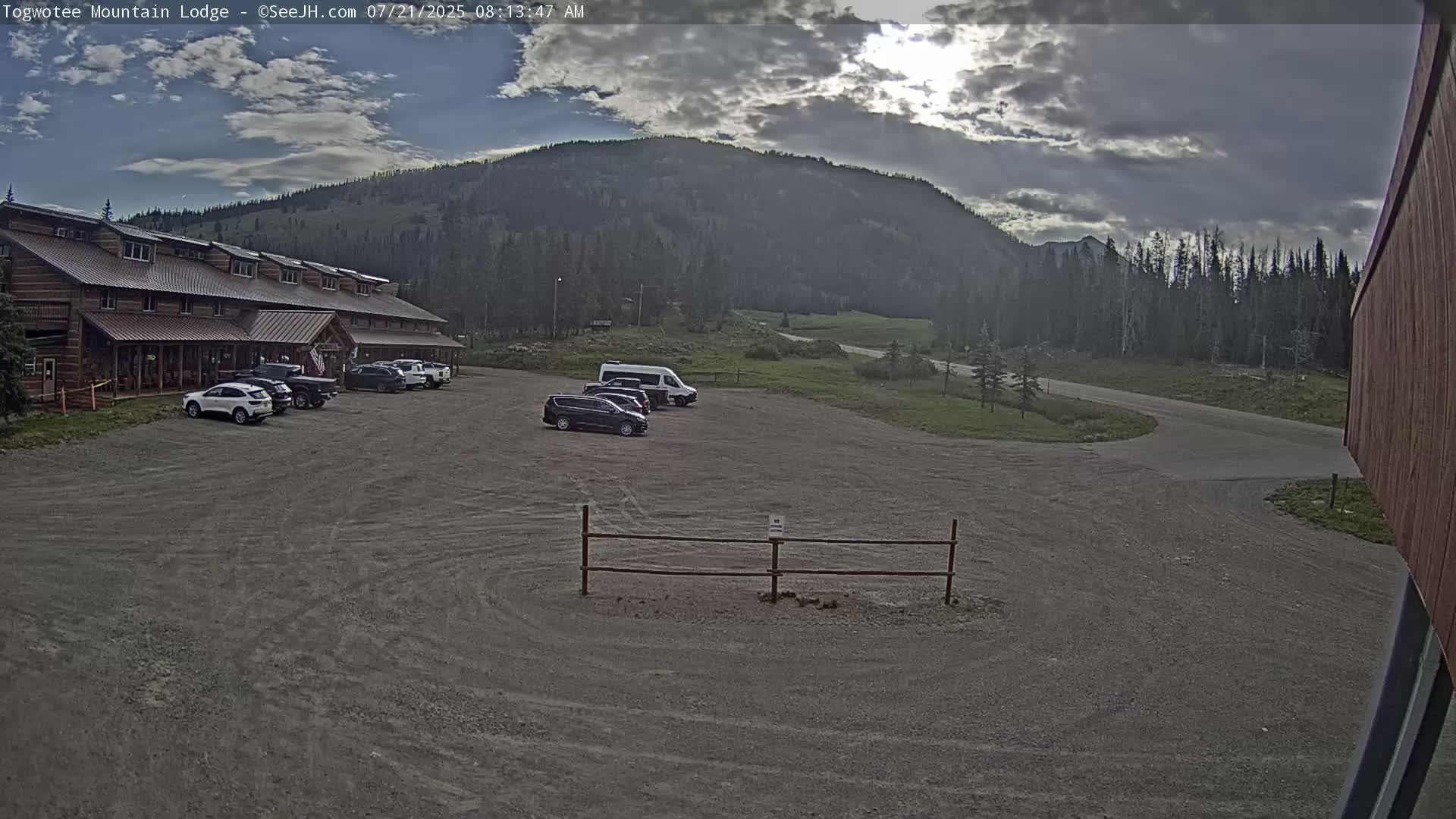 Togwotee Mountain & Mountain Lodge Live Cam - Moran, Teton, Wyoming, USA