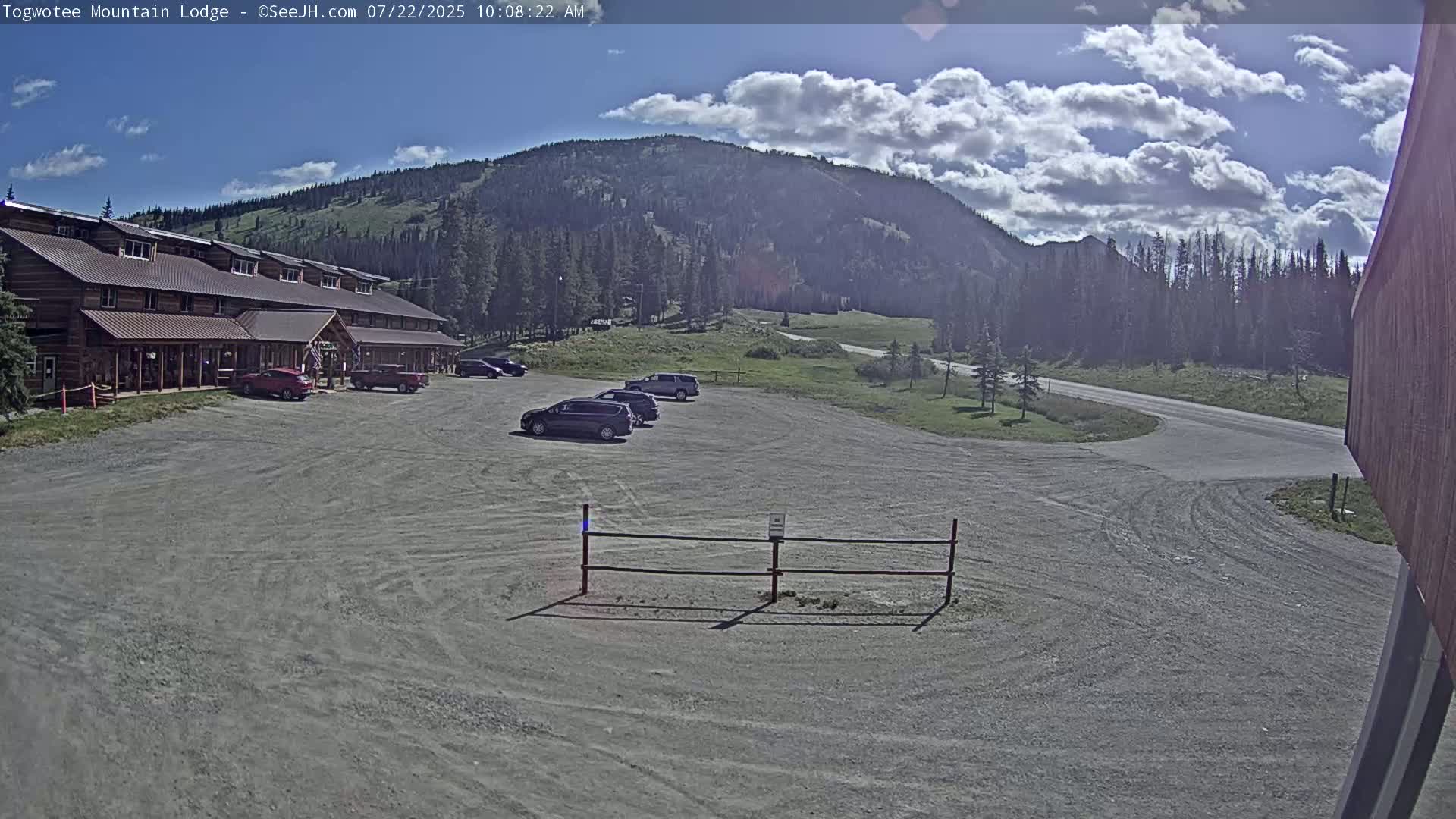 Togwotee Mountain & Mountain Lodge Live Cam - Moran, Teton, Wyoming, USA