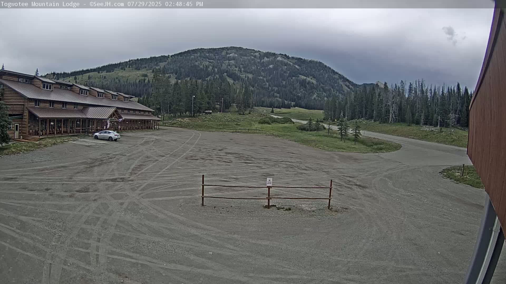 Togwotee Mountain & Mountain Lodge Live Cam - Moran, Teton, Wyoming, USA