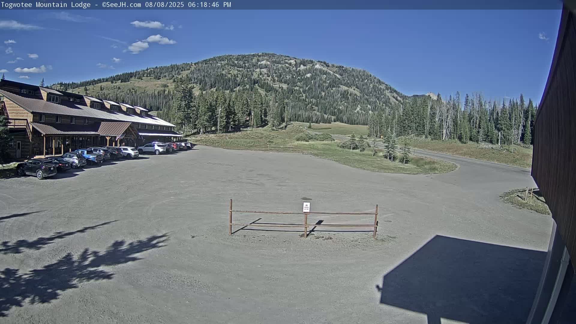 Togwotee Mountain & Mountain Lodge Live Cam - Moran, Teton, Wyoming, USA