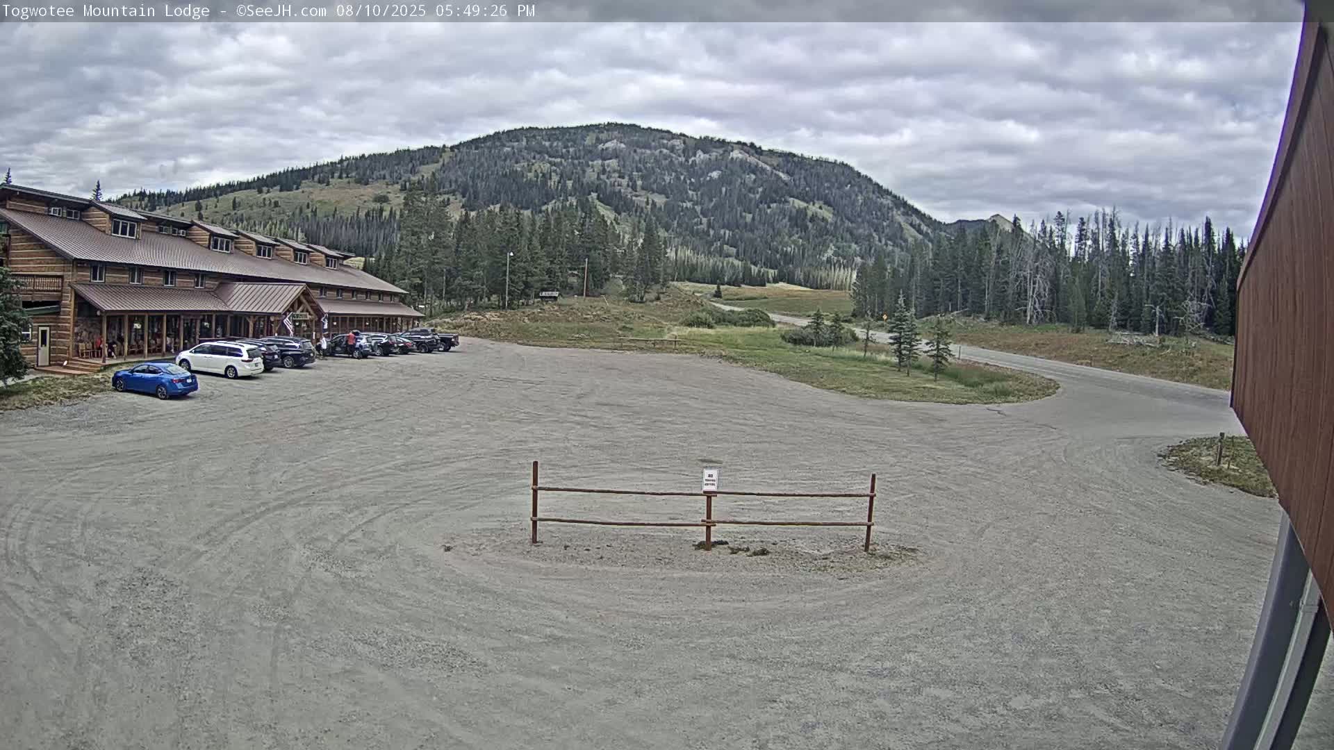 Togwotee Mountain & Mountain Lodge Live Cam - Moran, Teton, Wyoming, USA