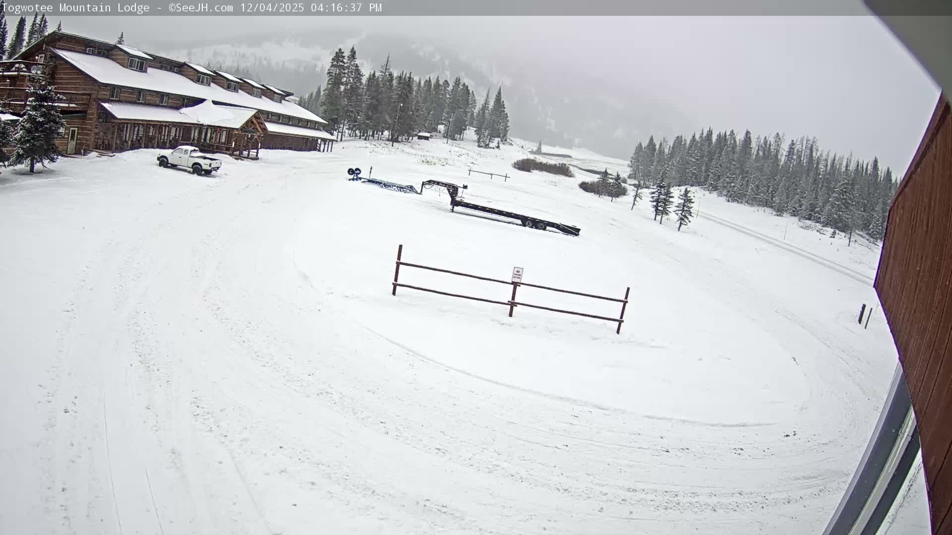 Togwotee Mountain & Mountain Lodge Live Cam - Moran, Teton, Wyoming, USA