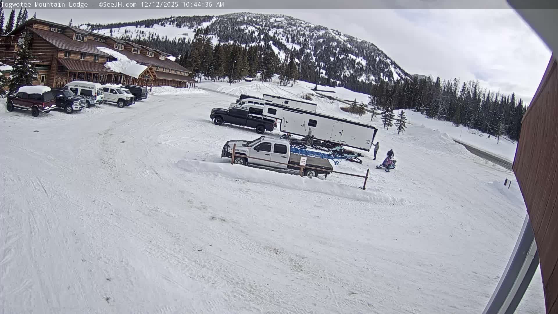 Togwotee Mountain & Mountain Lodge Live Cam - Moran, Teton, Wyoming, USA