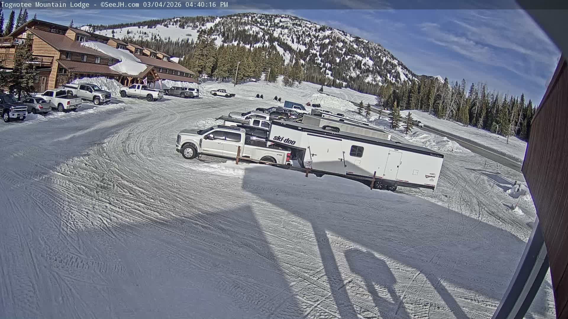 Togwotee Mountain & Mountain Lodge Live Cam - Moran, Teton, Wyoming, USA