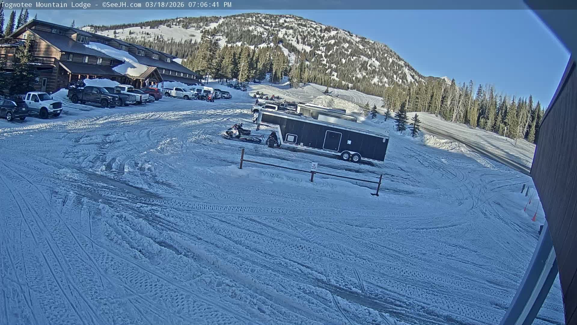 Togwotee Mountain & Mountain Lodge Live Cam - Moran, Teton, Wyoming, USA