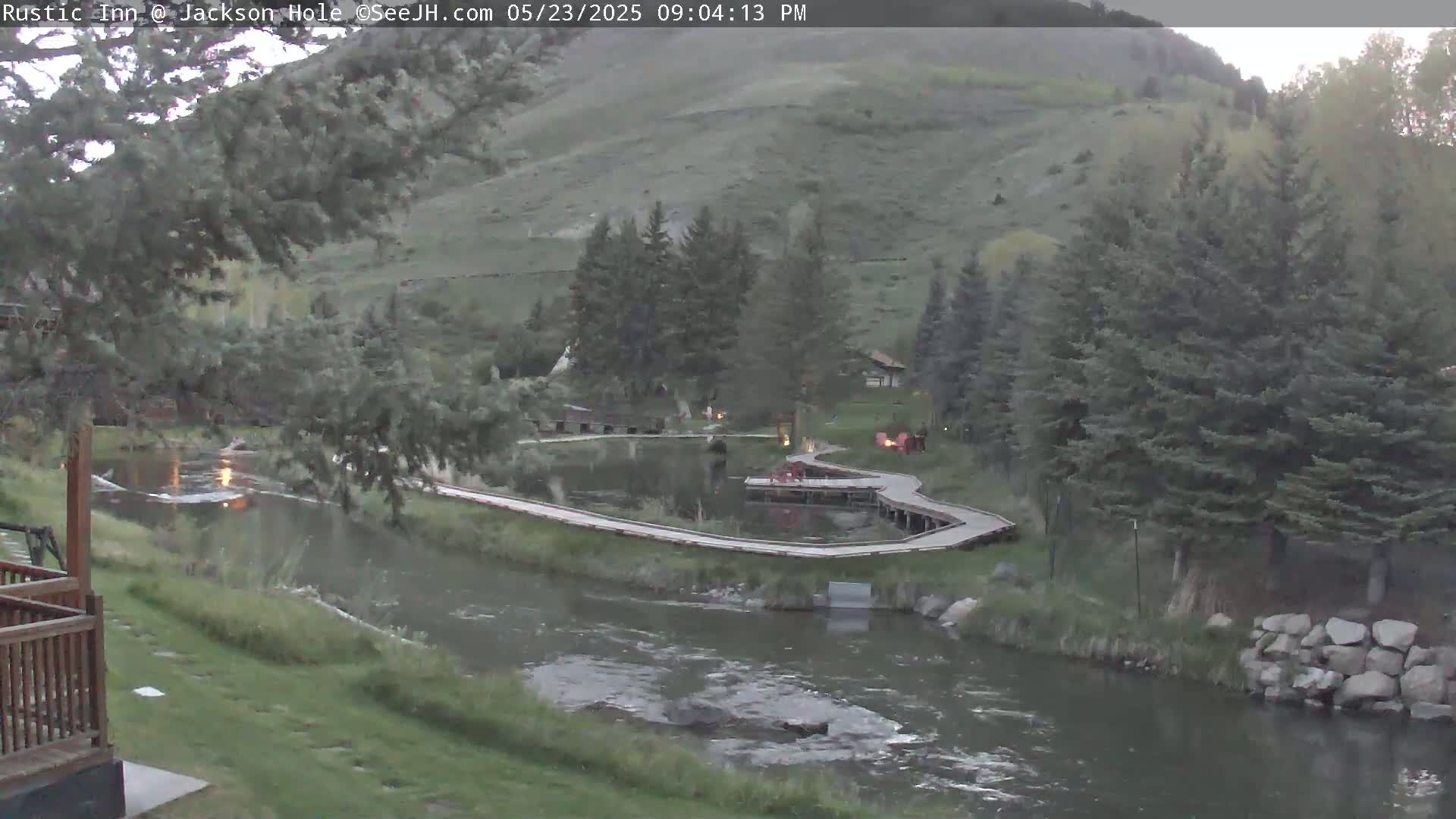 Jackson Hole, Flat Creek from Rustic Inn Resort Live Cam - Jackson, Teton, Wyoming, USA