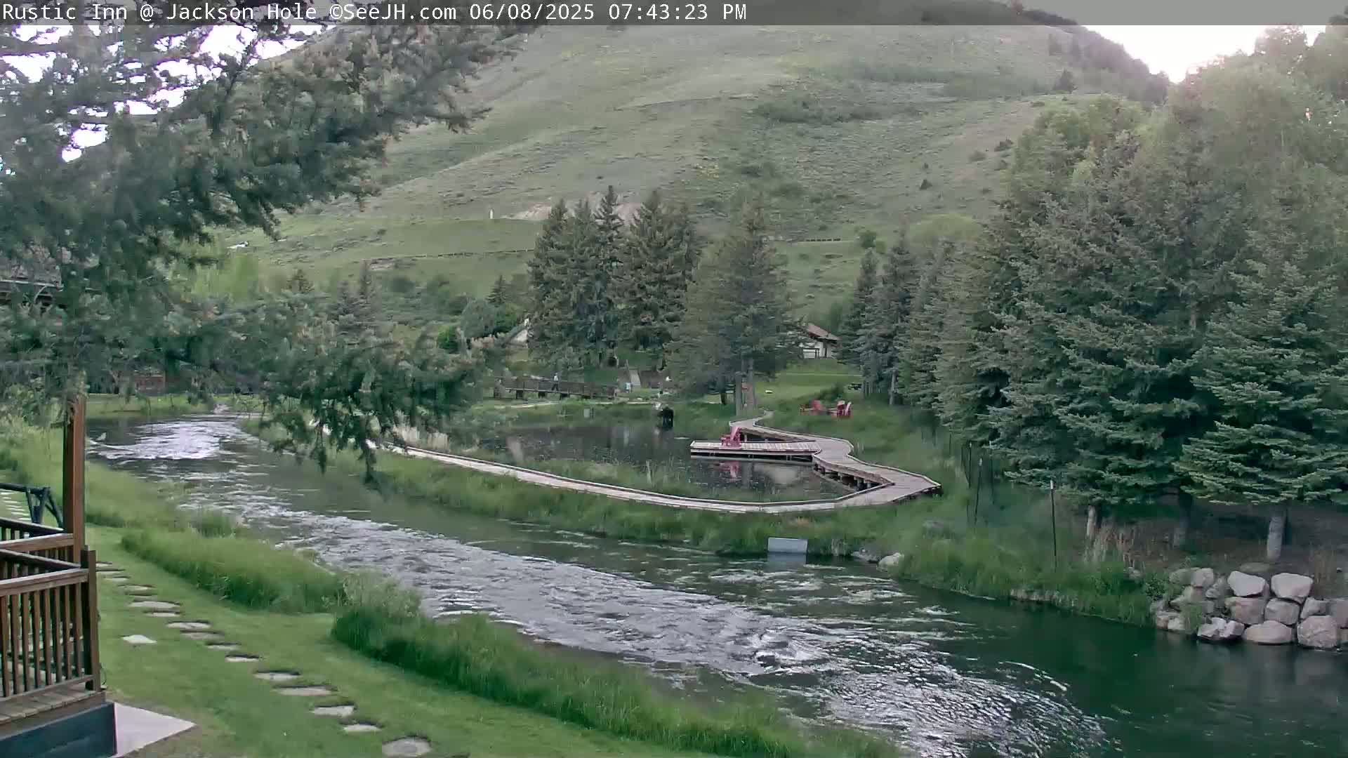 Jackson Hole, Flat Creek from Rustic Inn Resort Live Cam - Jackson, Teton, Wyoming, USA