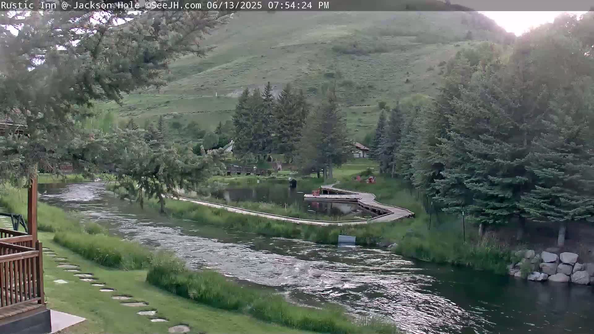 Jackson Hole, Flat Creek from Rustic Inn Resort Live Cam - Jackson, Teton, Wyoming, USA