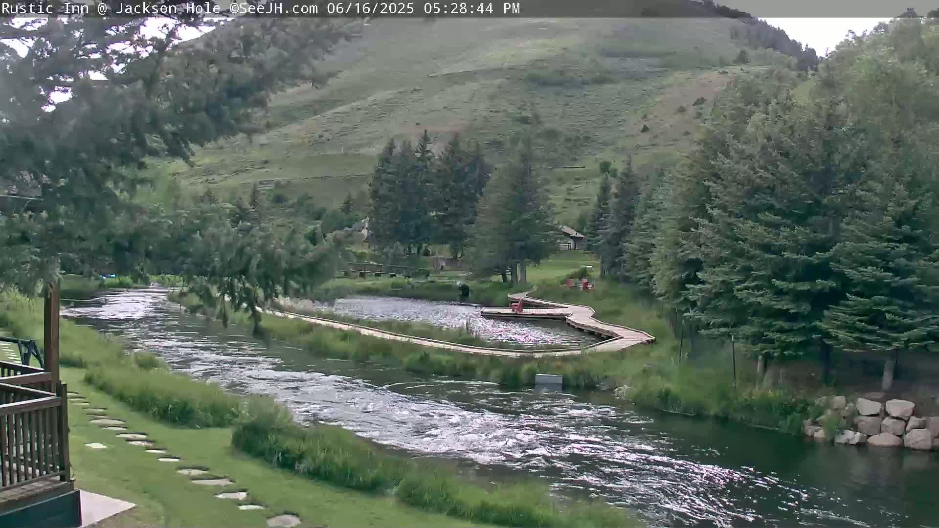 Jackson Hole, Flat Creek from Rustic Inn Resort Live Cam - Jackson, Teton, Wyoming, USA