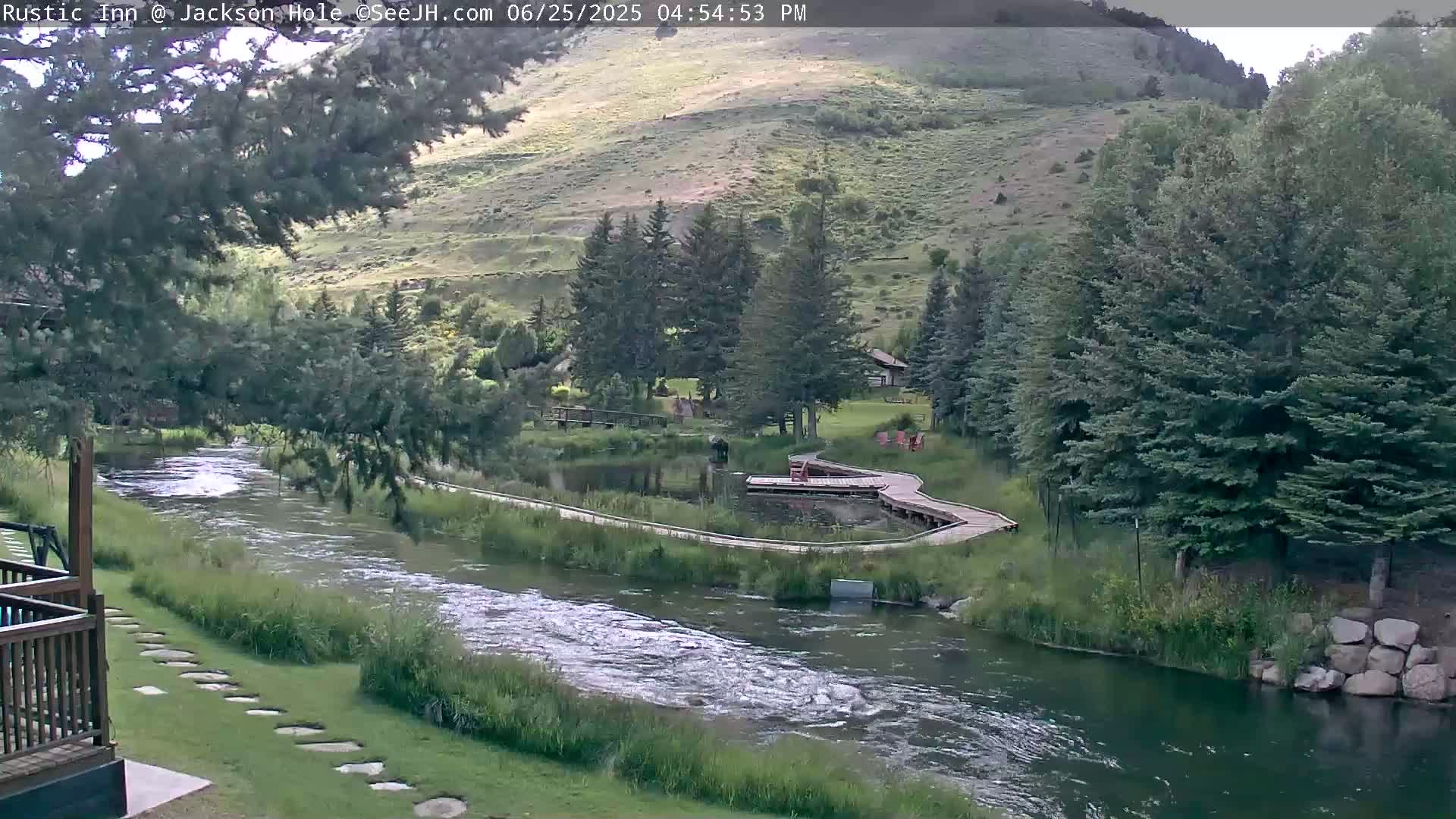 Jackson Hole, Flat Creek from Rustic Inn Resort Live Cam - Jackson, Teton, Wyoming, USA