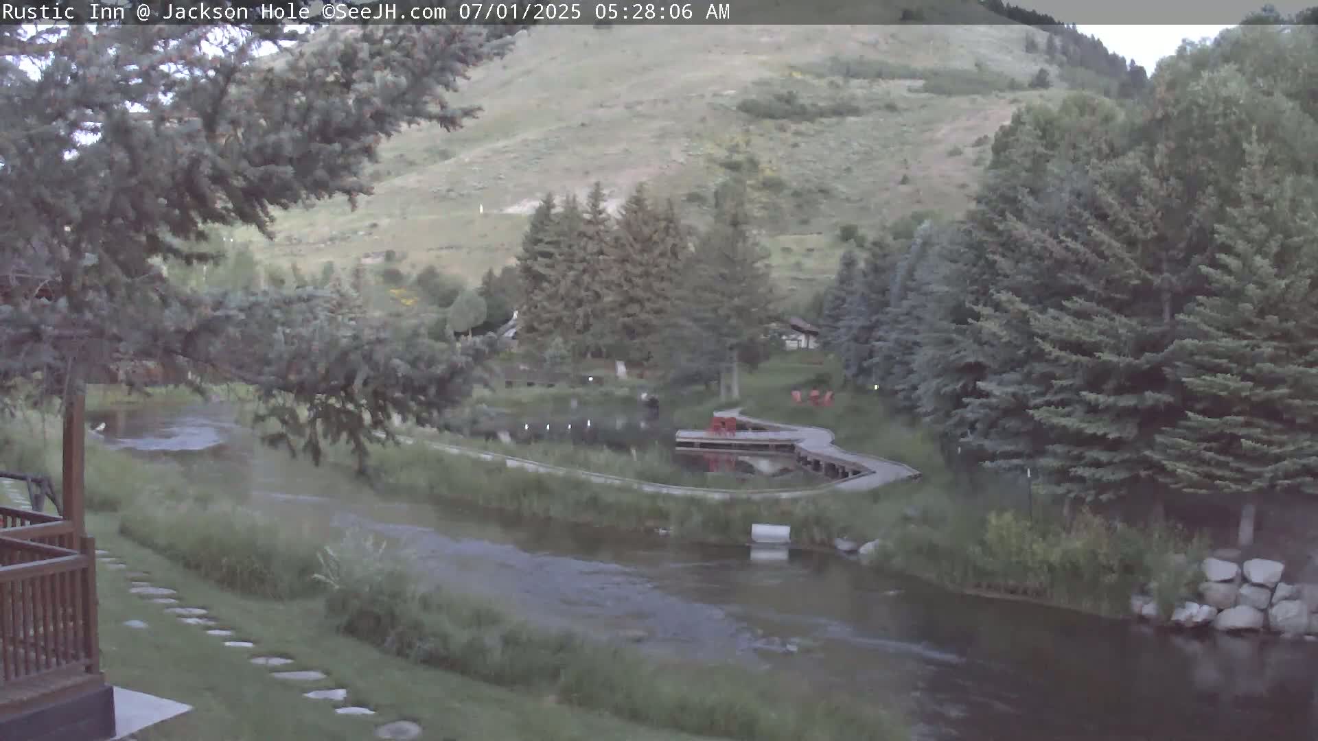 Jackson Hole, Flat Creek from Rustic Inn Resort Live Cam - Jackson, Teton, Wyoming, USA