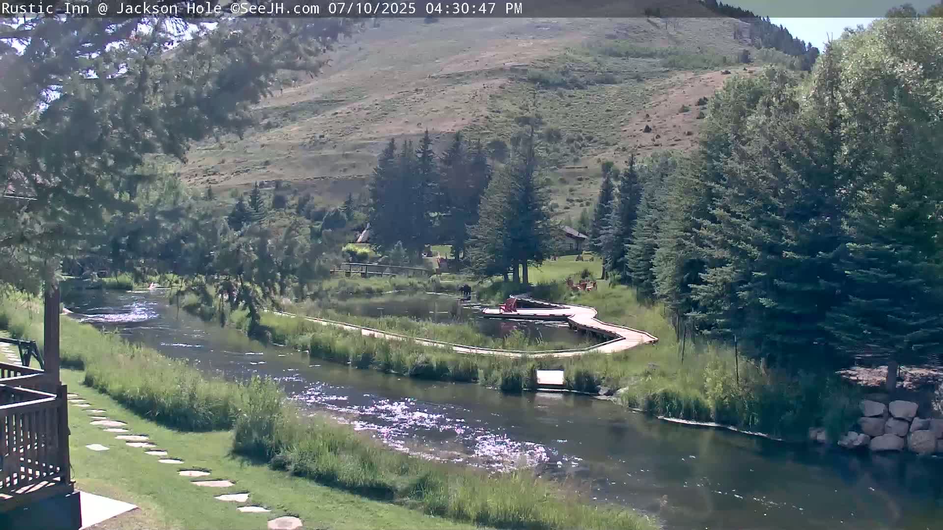 Jackson Hole, Flat Creek from Rustic Inn Resort Live Cam - Jackson, Teton, Wyoming, USA