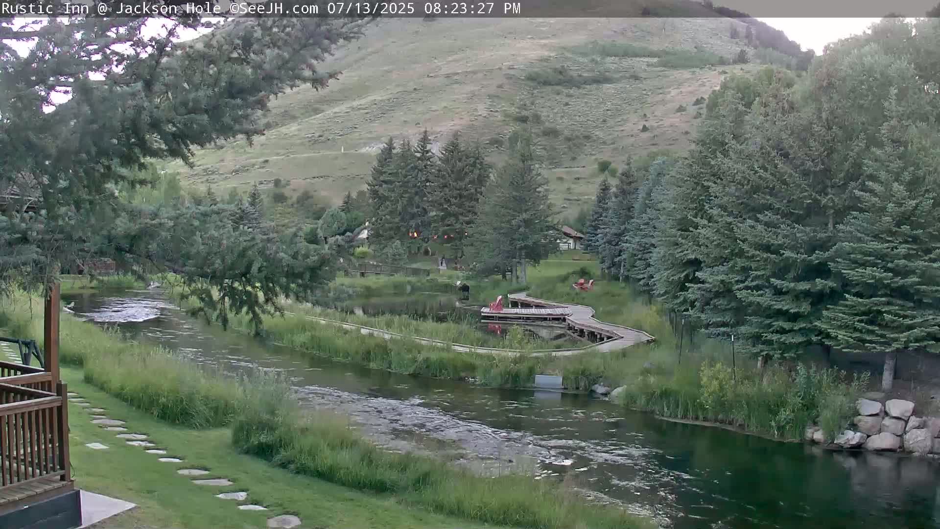 Jackson Hole, Flat Creek from Rustic Inn Resort Live Cam - Jackson, Teton, Wyoming, USA