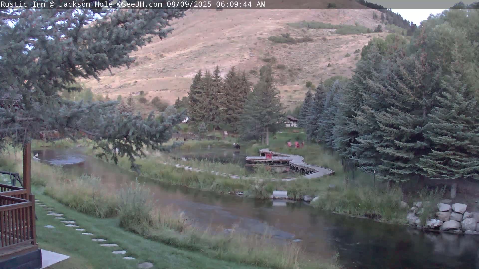 Jackson Hole, Flat Creek from Rustic Inn Resort Live Cam - Jackson, Teton, Wyoming, USA