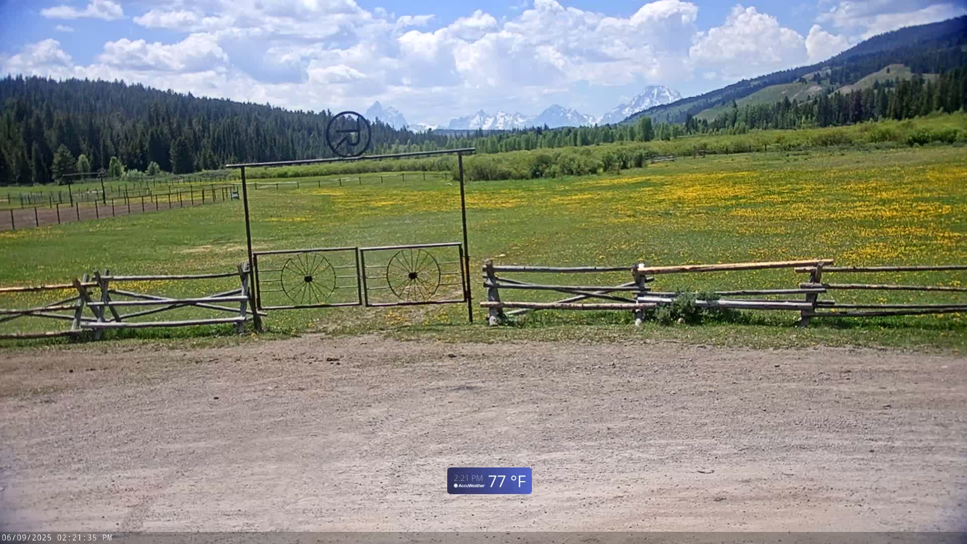 Turpin Meadow Ranch & Campground Live Cam - Moran, Teton, Wyoming, USA