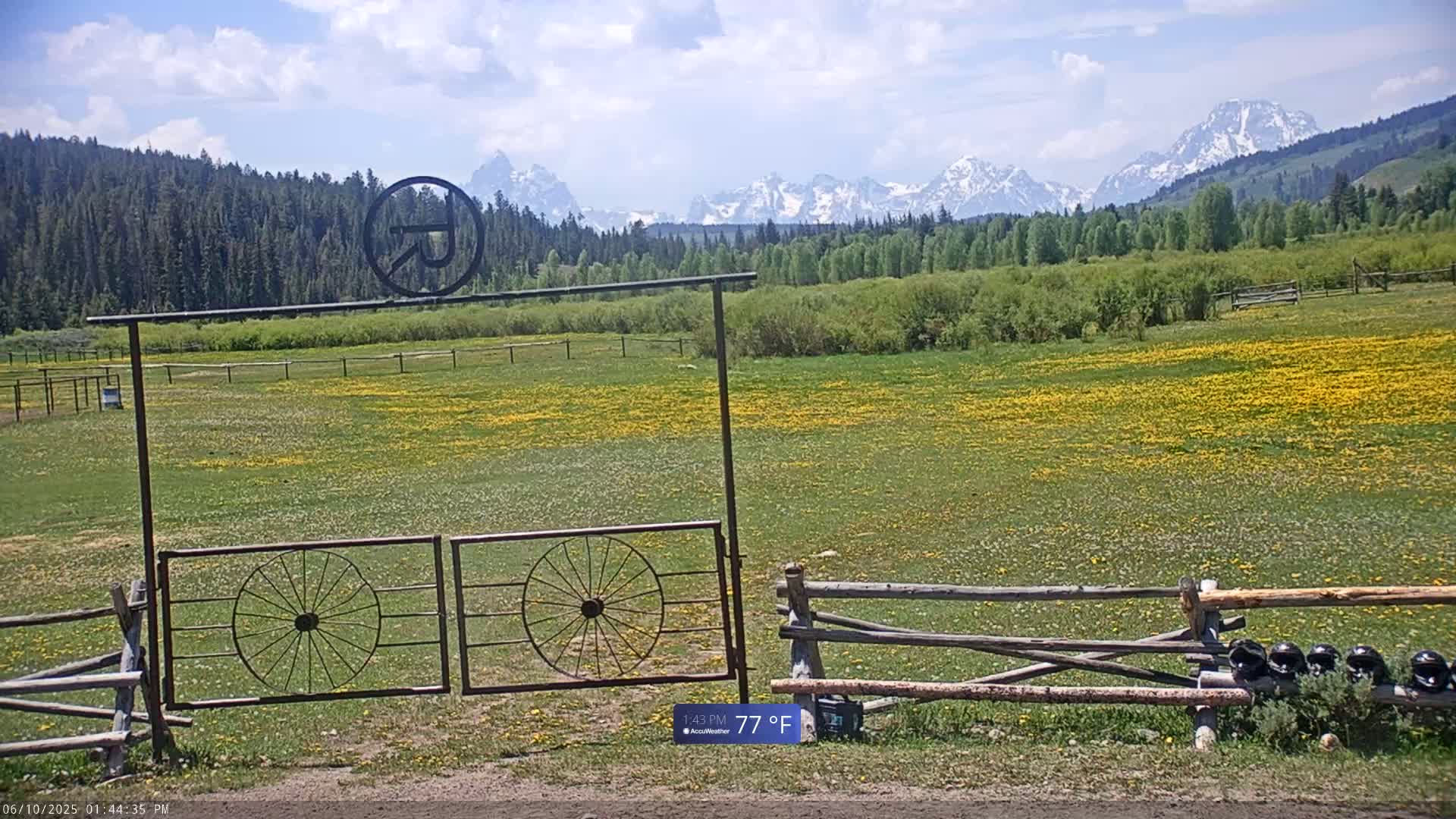 Turpin Meadow Ranch & Campground Live Cam - Moran, Teton, Wyoming, USA