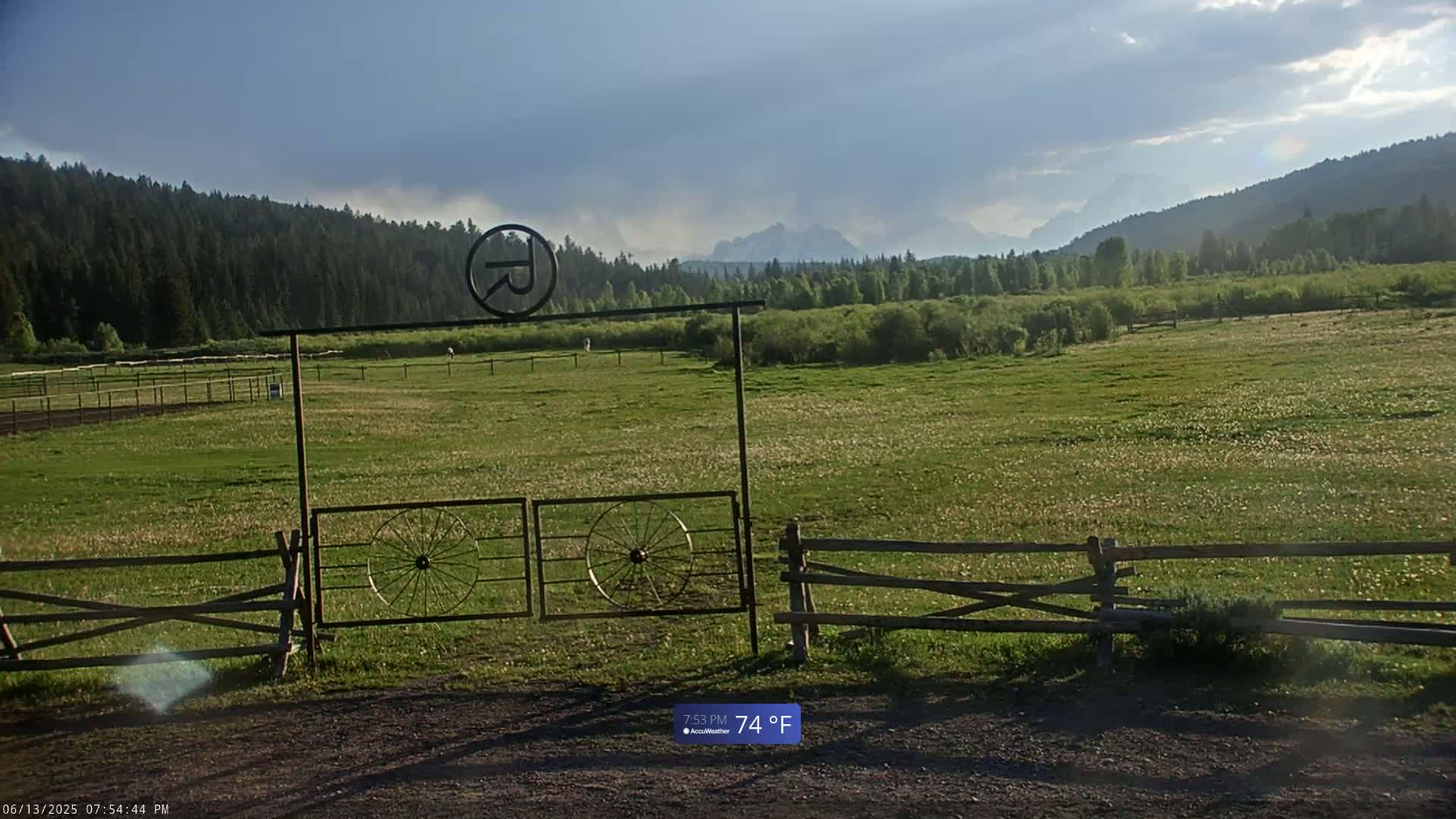 Turpin Meadow Ranch & Campground Live Cam - Moran, Teton, Wyoming, USA
