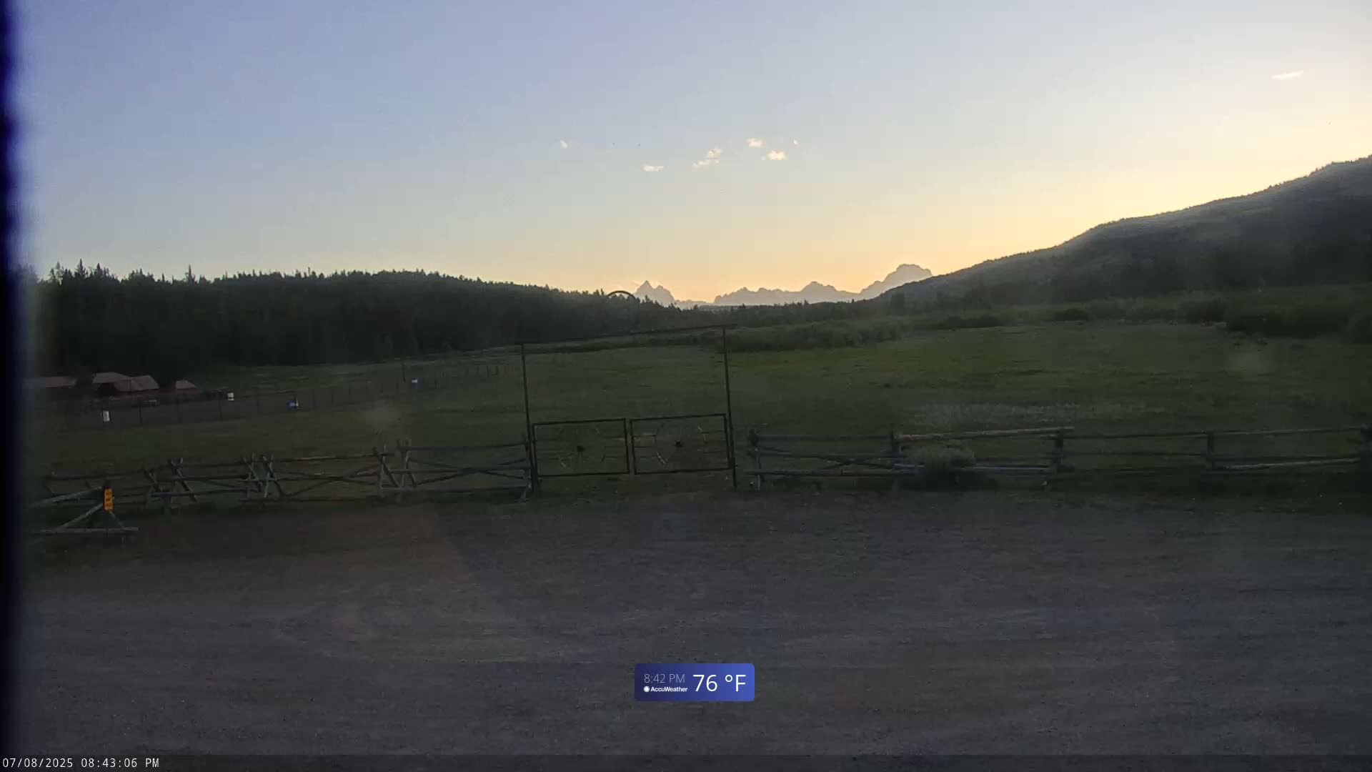Turpin Meadow Ranch & Campground Live Cam - Moran, Teton, Wyoming, USA