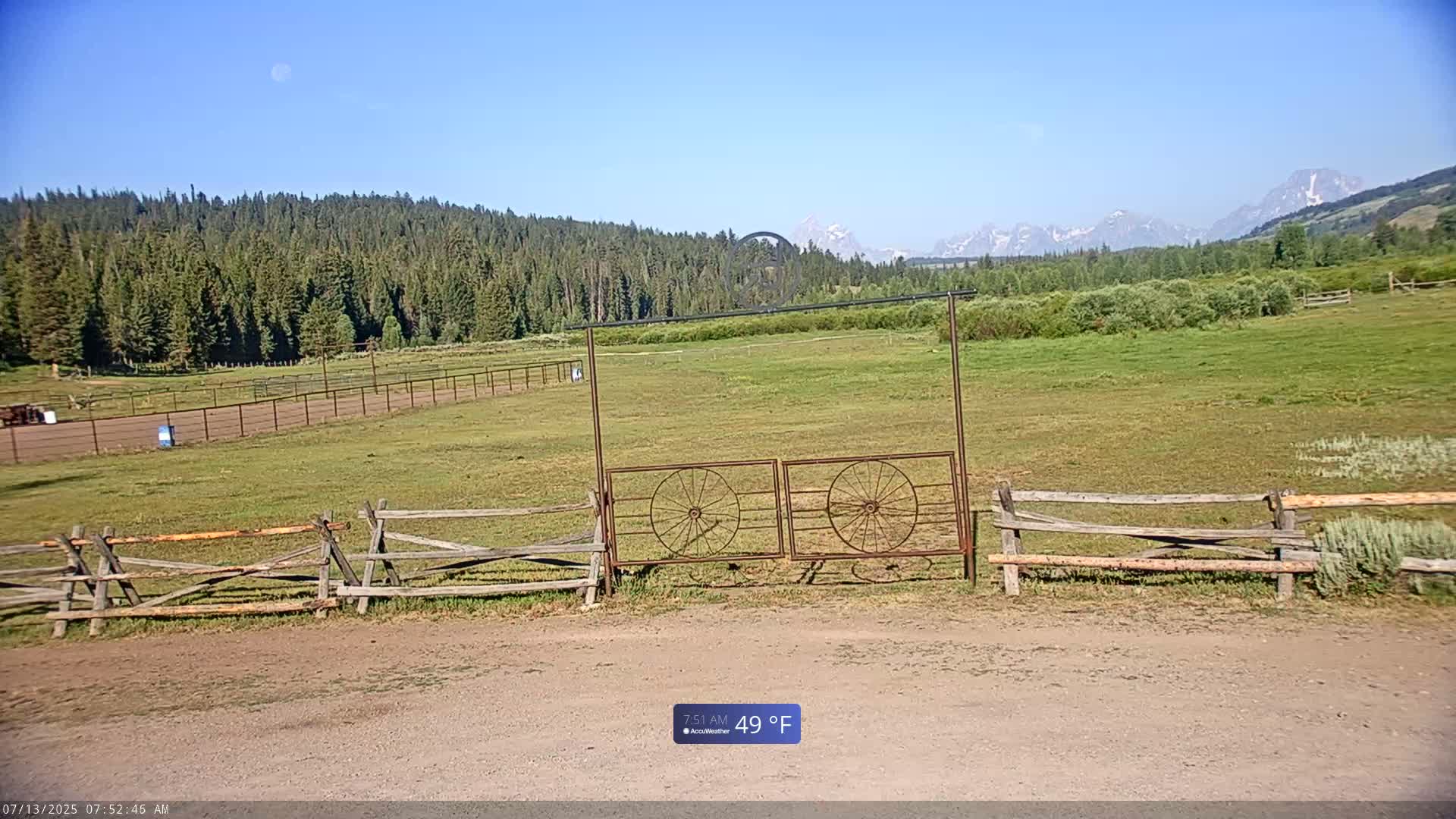 Turpin Meadow Ranch & Campground Live Cam - Moran, Teton, Wyoming, USA