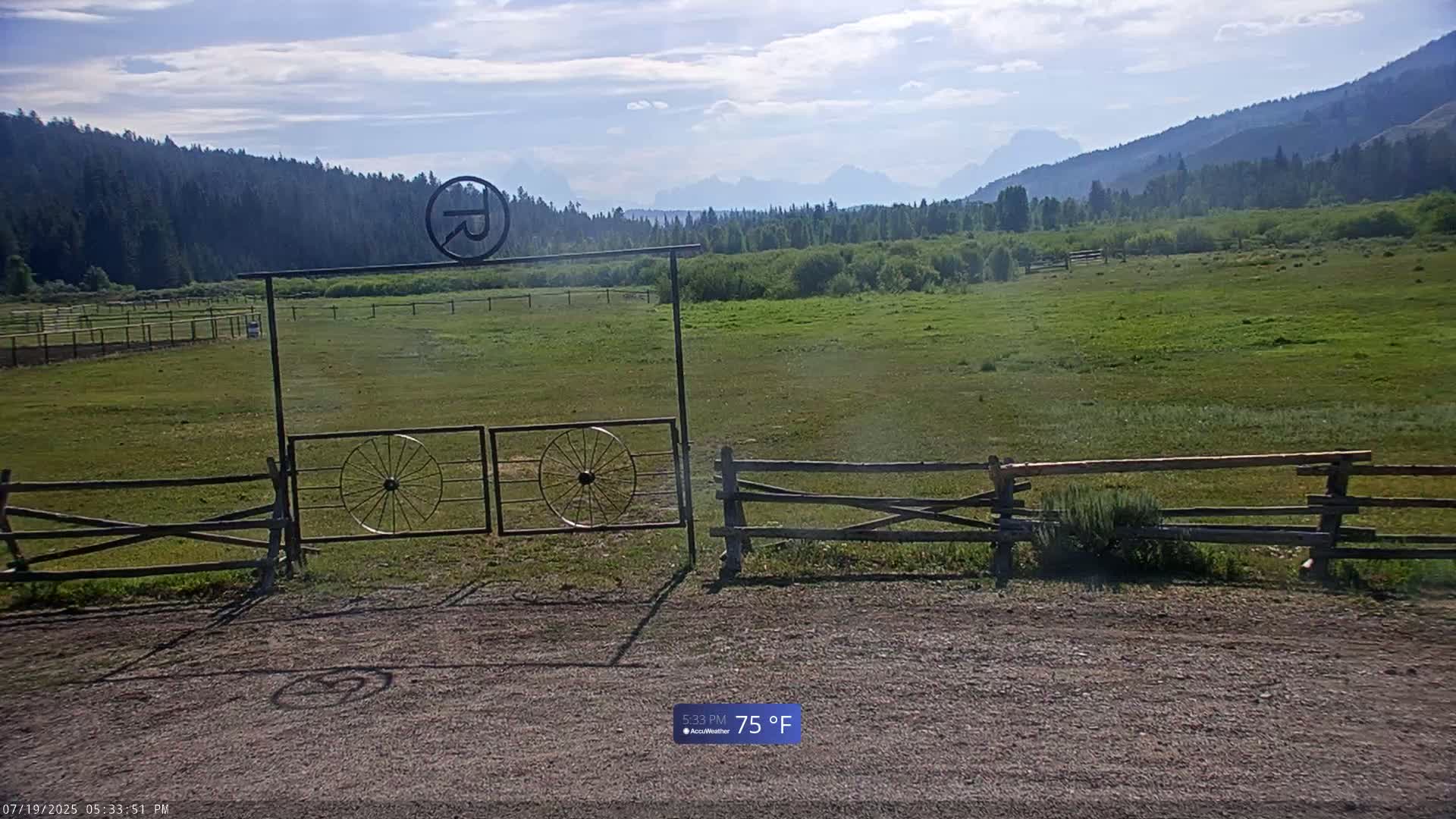 Turpin Meadow Ranch & Campground Live Cam - Moran, Teton, Wyoming, USA
