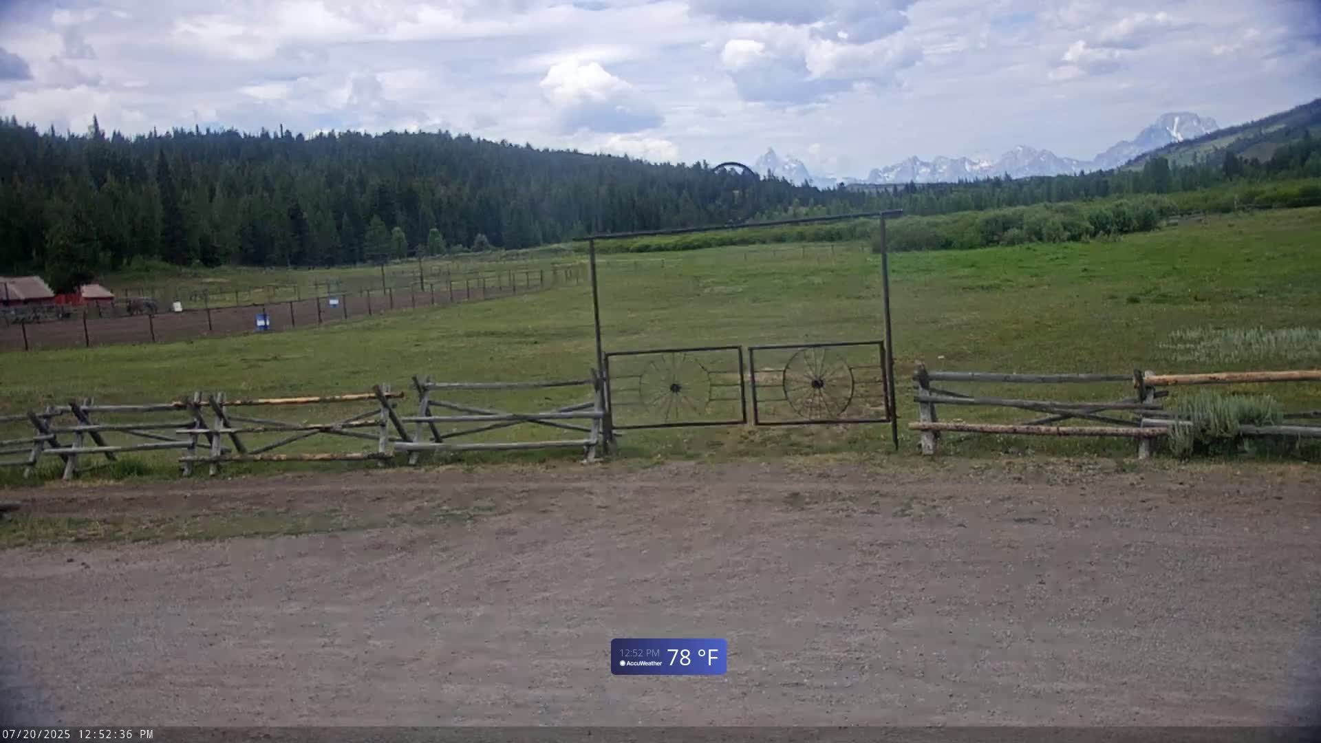 Turpin Meadow Ranch & Campground Live Cam - Moran, Teton, Wyoming, USA