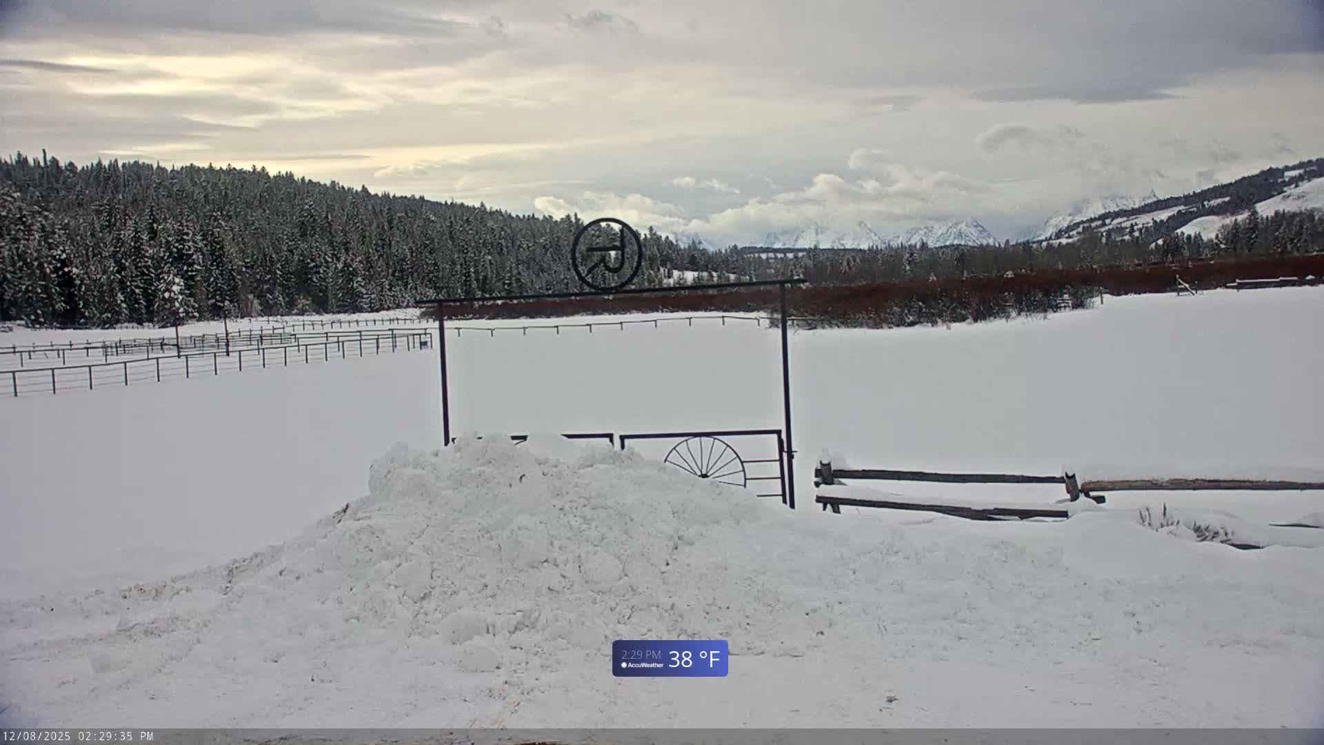 Turpin Meadow Ranch & Campground Live Cam - Moran, Teton, Wyoming, USA