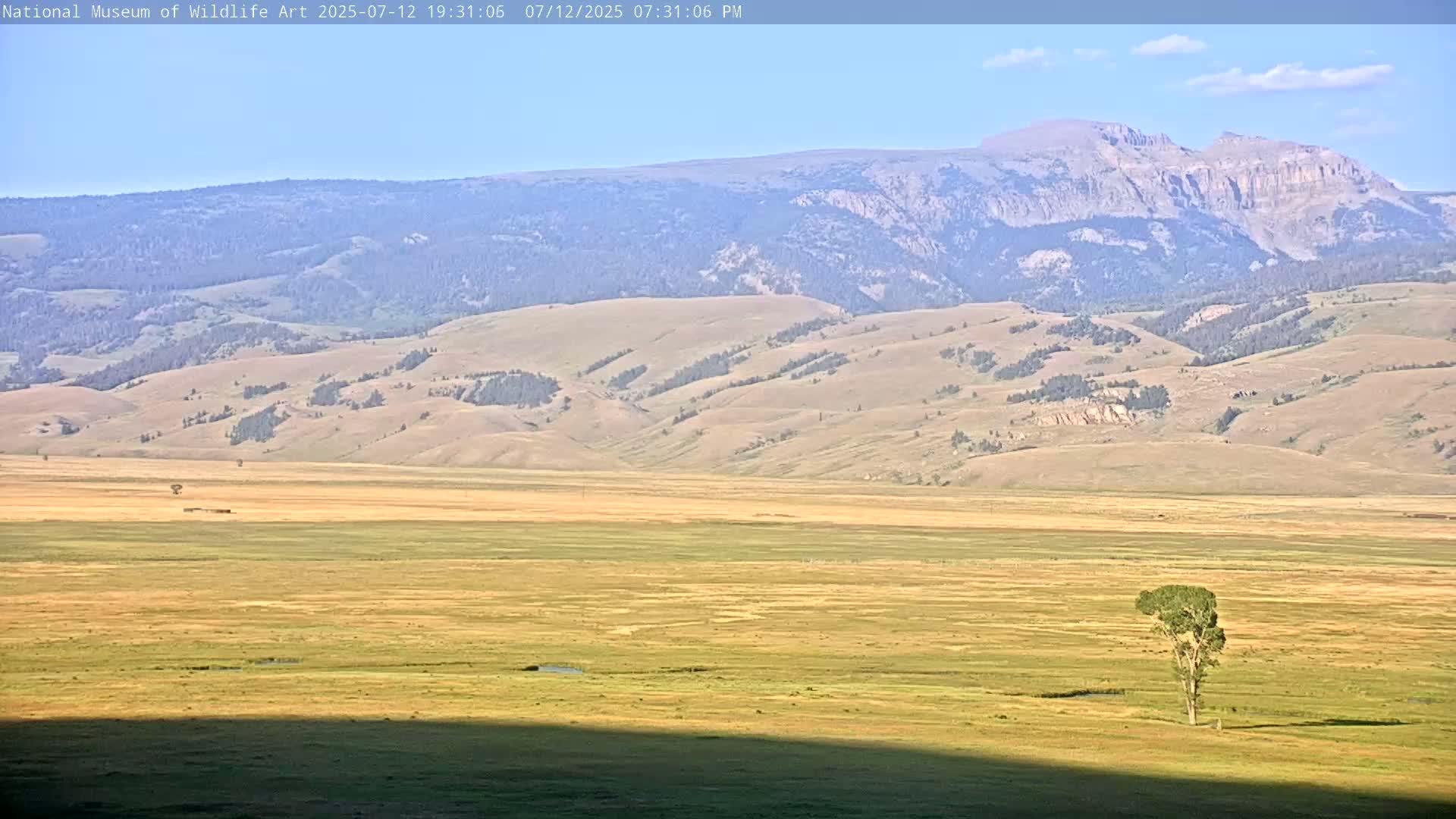 Jackson Hole, Elk Refuge from National Museum of Wildlife Art Live Cam -  Jackson, Teton, Wyoming, USA