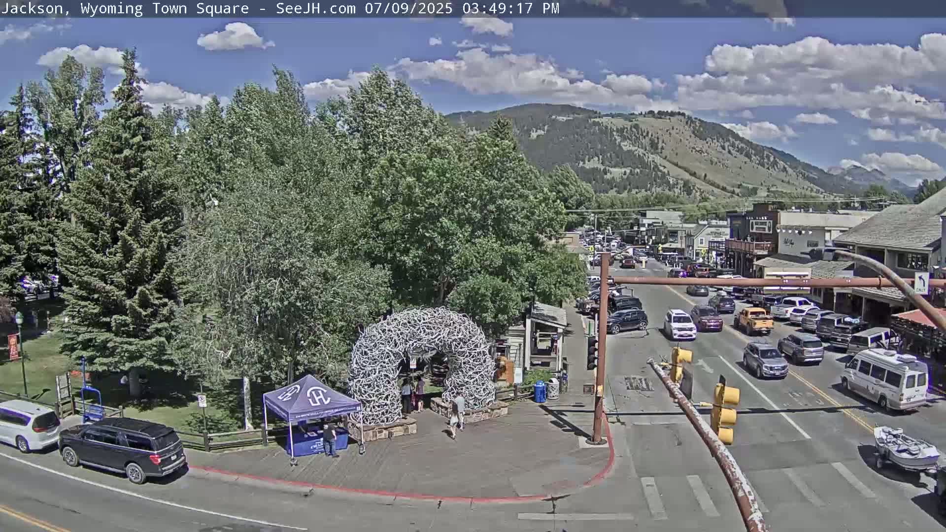Jackson Hole, Jackson Town Junction Easy View Live Cam - Jackson, Teton, Wyoming, USA