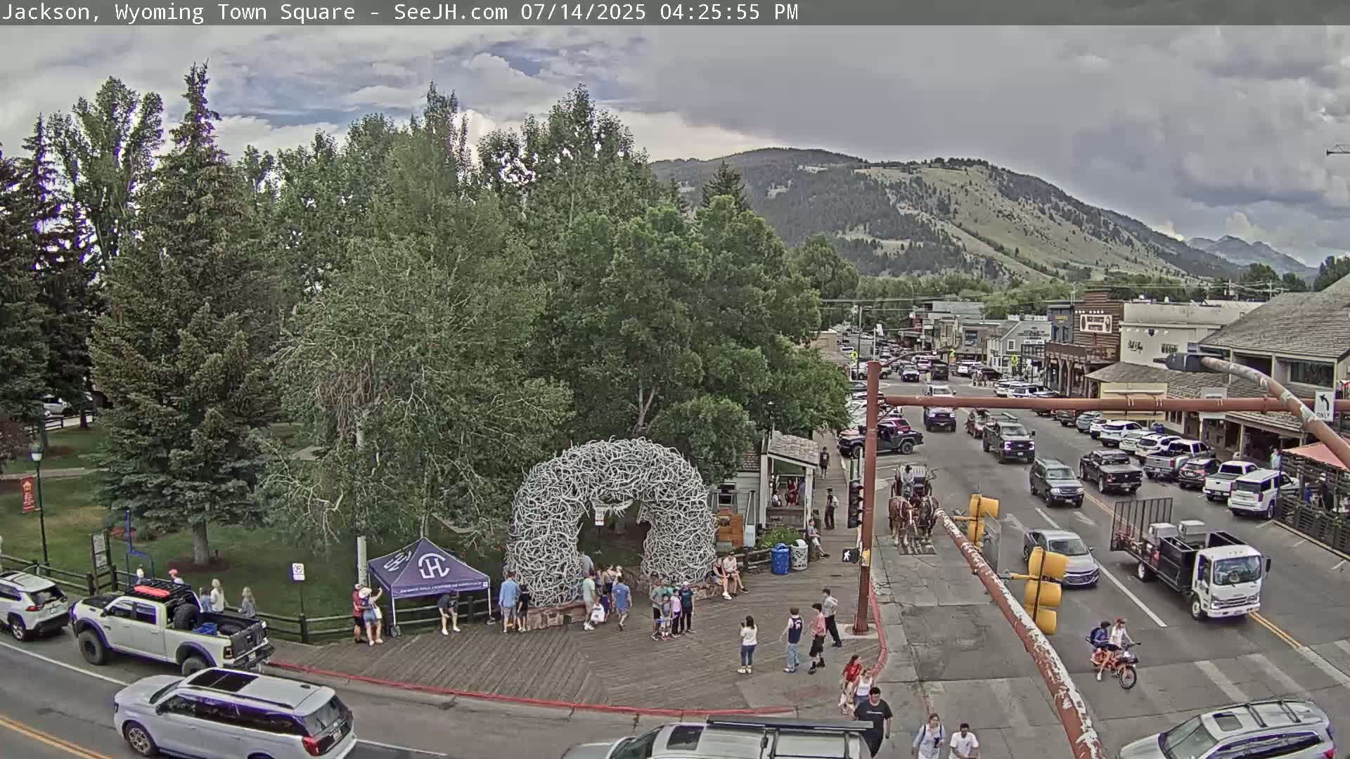 Jackson Hole, Jackson Town Junction Easy View Live Cam - Jackson, Teton, Wyoming, USA