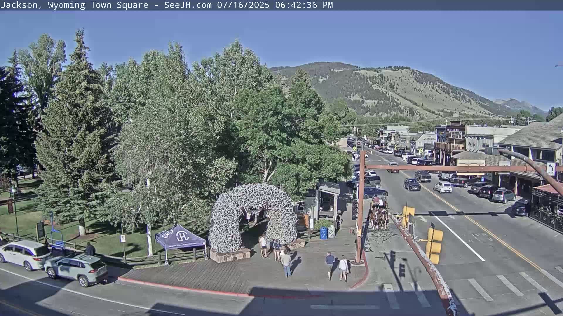 Jackson Hole, Jackson Town Junction Easy View Live Cam - Jackson, Teton, Wyoming, USA