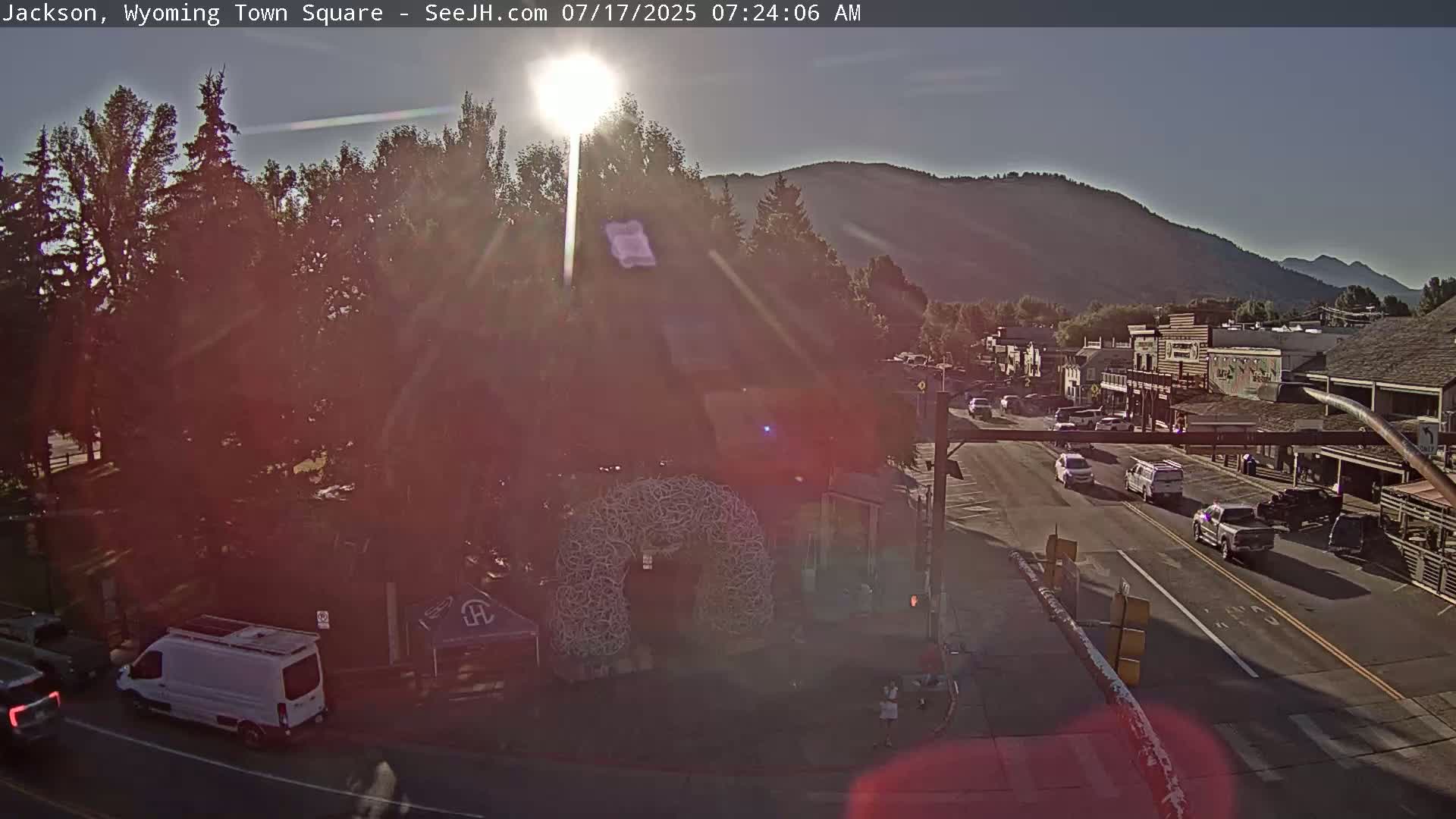 Jackson Hole, Jackson Town Junction Easy View Live Cam - Jackson, Teton, Wyoming, USA