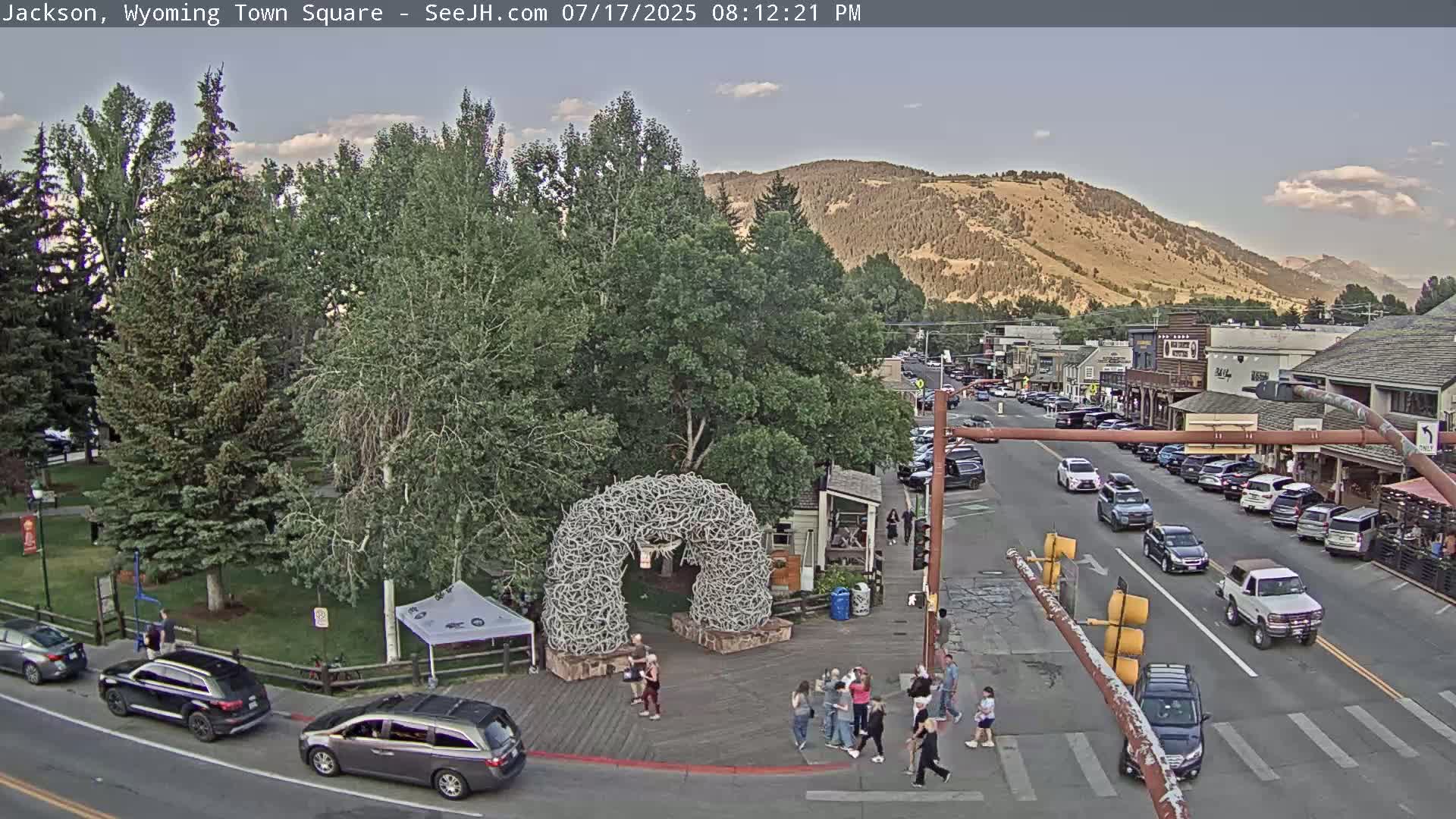 Jackson Hole, Jackson Town Junction Easy View Live Cam - Jackson, Teton, Wyoming, USA