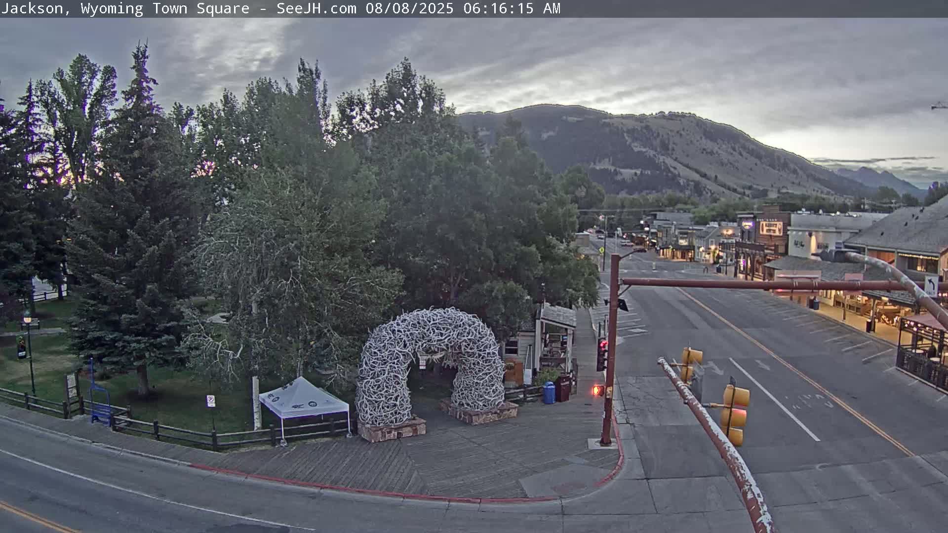 Jackson Hole, Jackson Town Junction Easy View Live Cam - Jackson, Teton, Wyoming, USA
