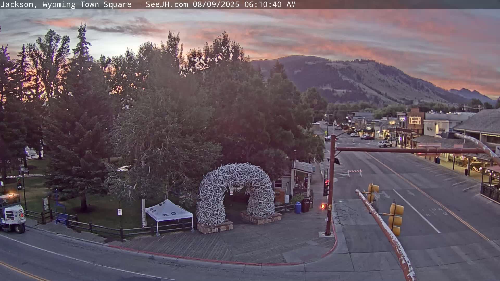 Jackson Hole, Jackson Town Junction Easy View Live Cam - Jackson, Teton, Wyoming, USA
