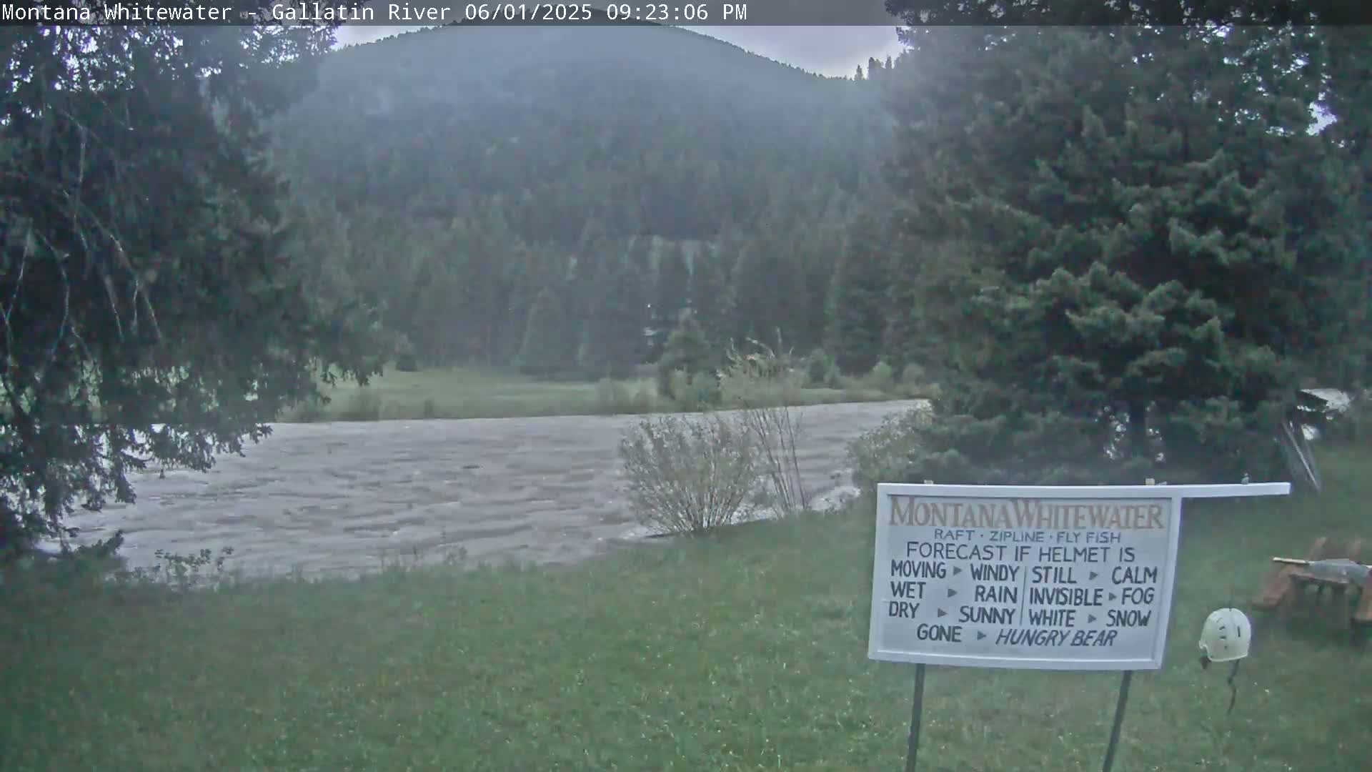 Montana Whitewater Rafting & Zipline in Gallatin River Live Cam - Gallatin Gateaway, Gallatin, Montana, USA