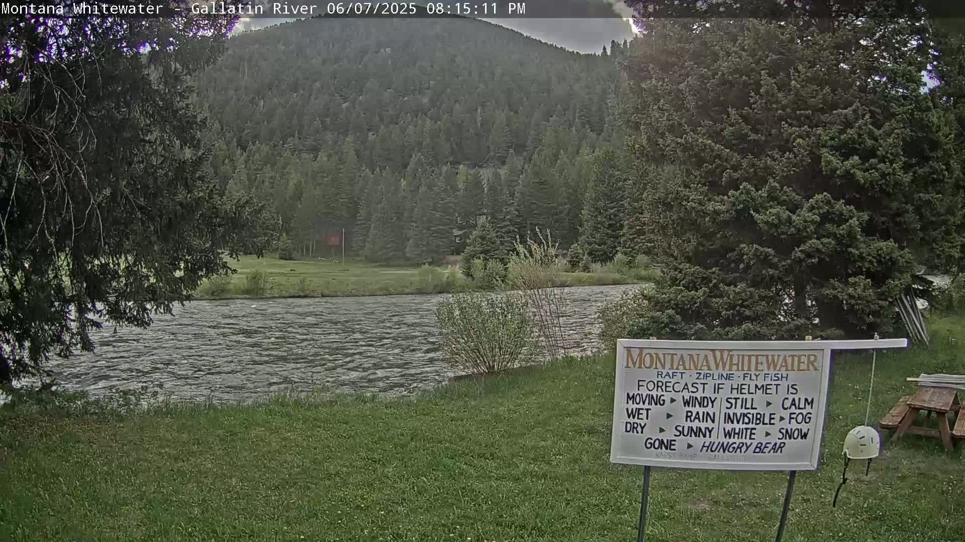 Montana Whitewater Rafting & Zipline in Gallatin River Live Cam - Gallatin Gateaway, Gallatin, Montana, USA