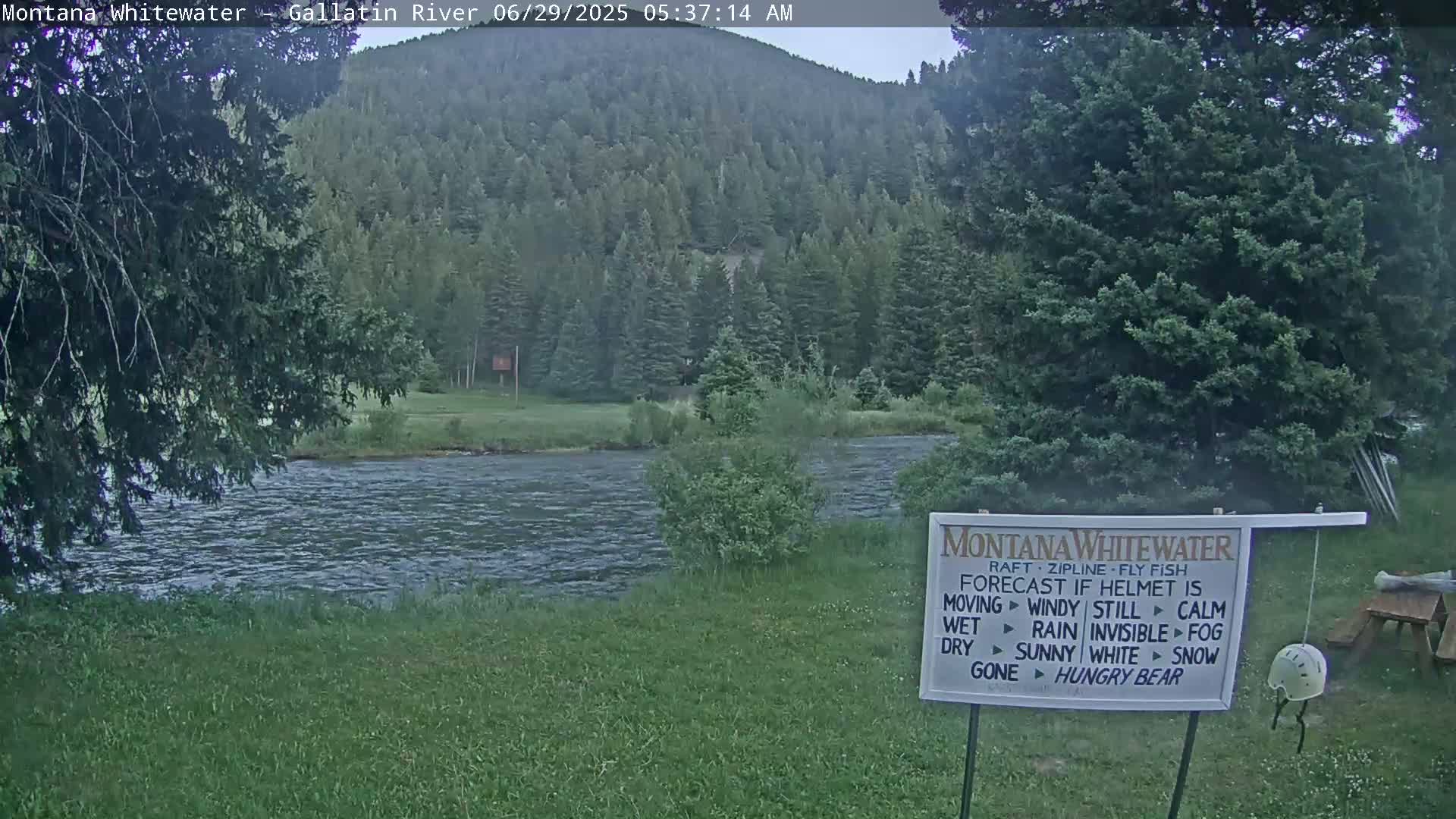 Montana Whitewater Rafting & Zipline in Gallatin River Live Cam - Gallatin Gateaway, Gallatin, Montana, USA