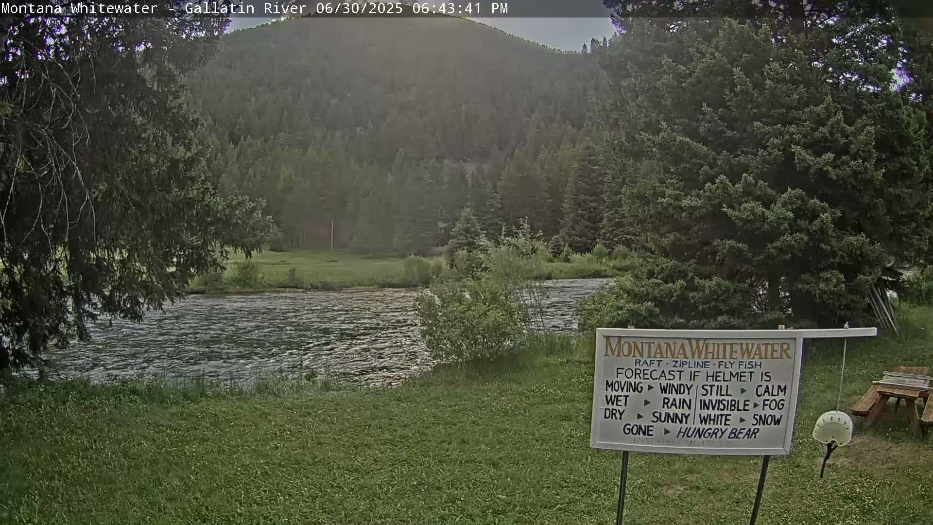 Montana Whitewater Rafting & Zipline in Gallatin River Live Cam - Gallatin Gateaway, Gallatin, Montana, USA