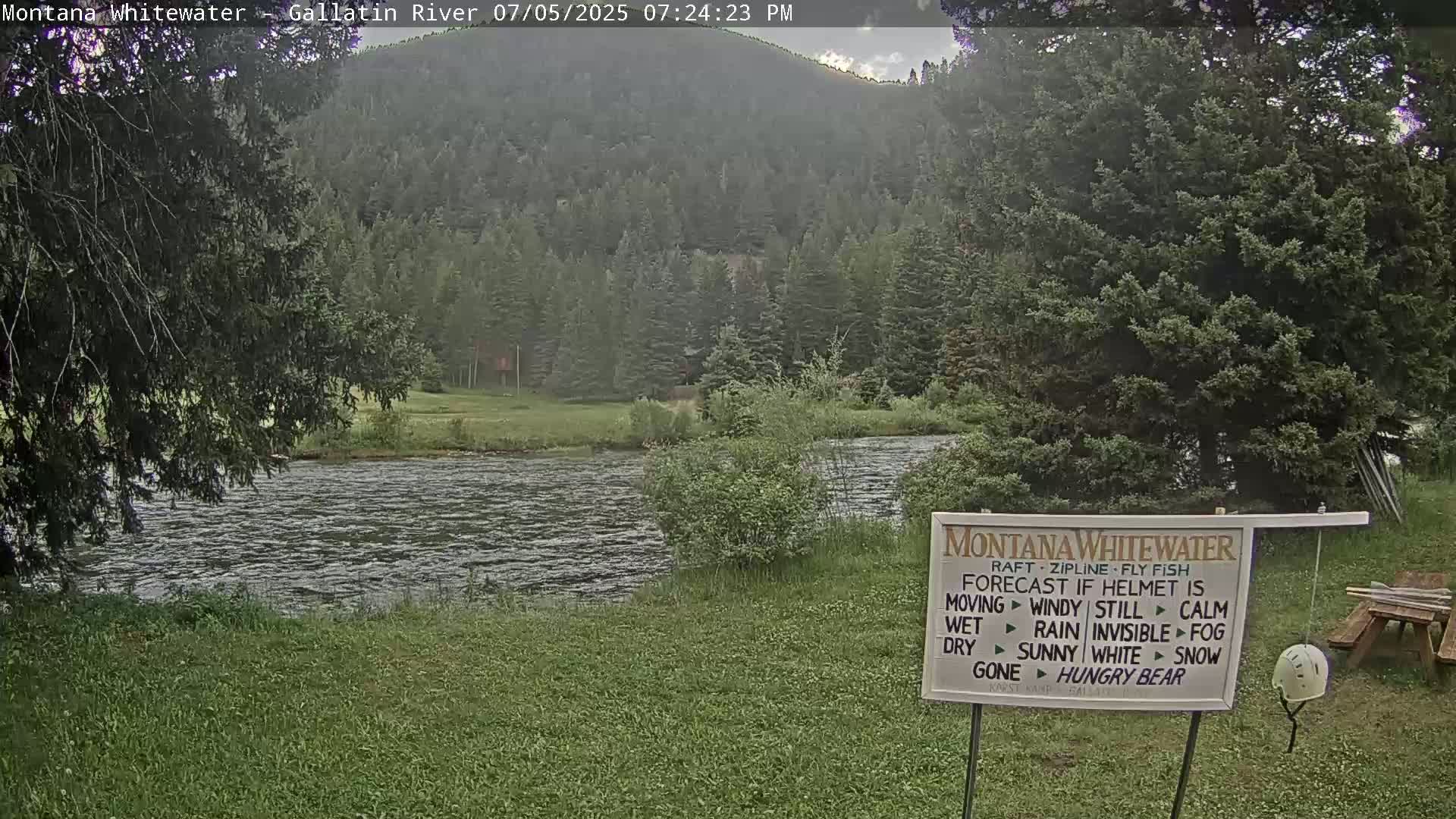 Montana Whitewater Rafting & Zipline in Gallatin River Live Cam - Gallatin Gateaway, Gallatin, Montana, USA