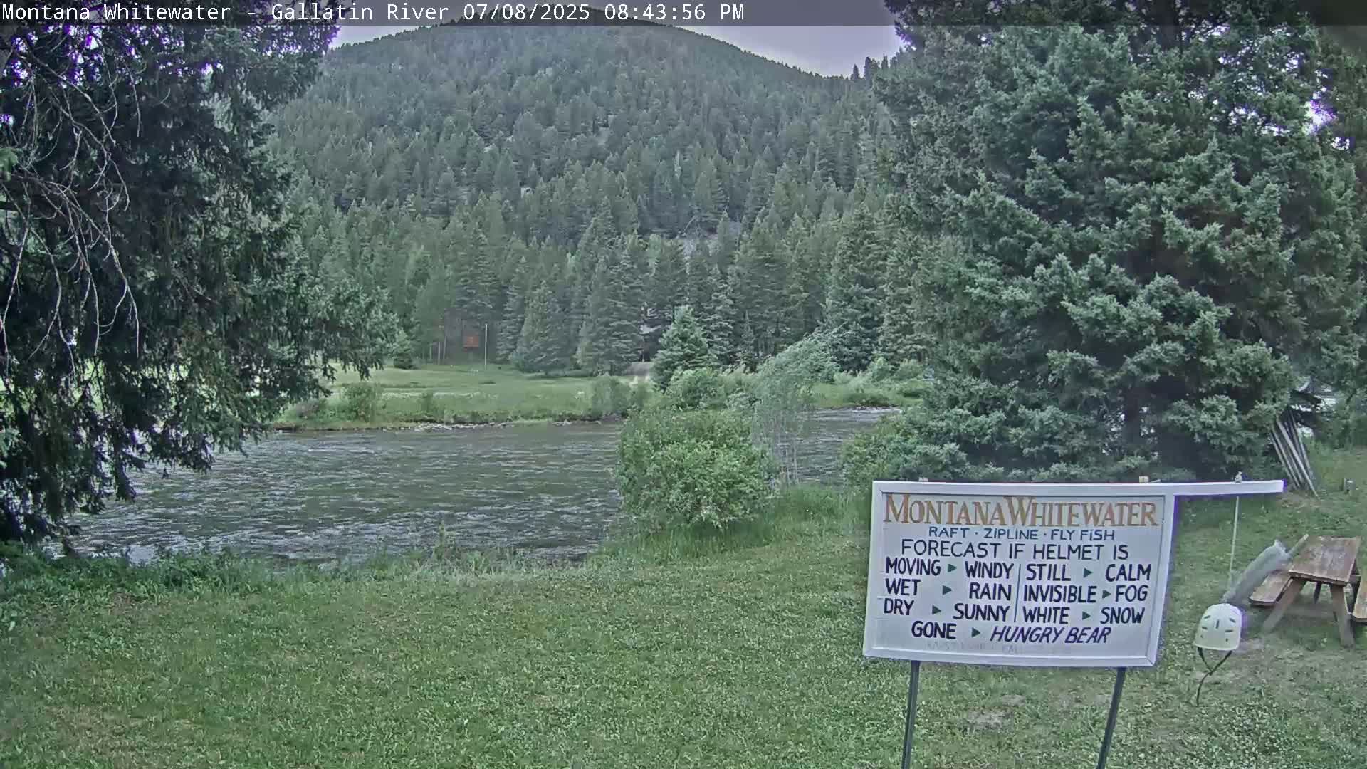 Montana Whitewater Rafting & Zipline in Gallatin River Live Cam - Gallatin Gateaway, Gallatin, Montana, USA