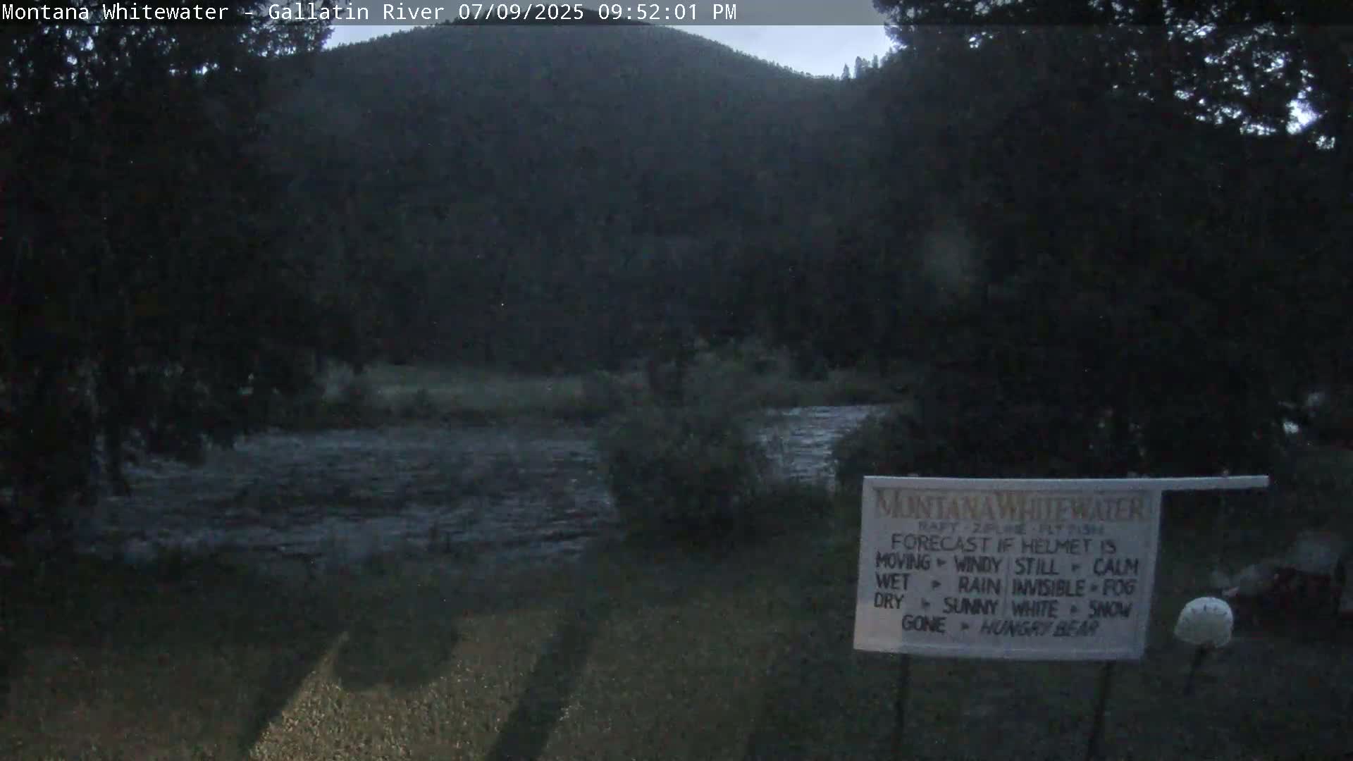 Montana Whitewater Rafting & Zipline in Gallatin River Live Cam - Gallatin Gateaway, Gallatin, Montana, USA