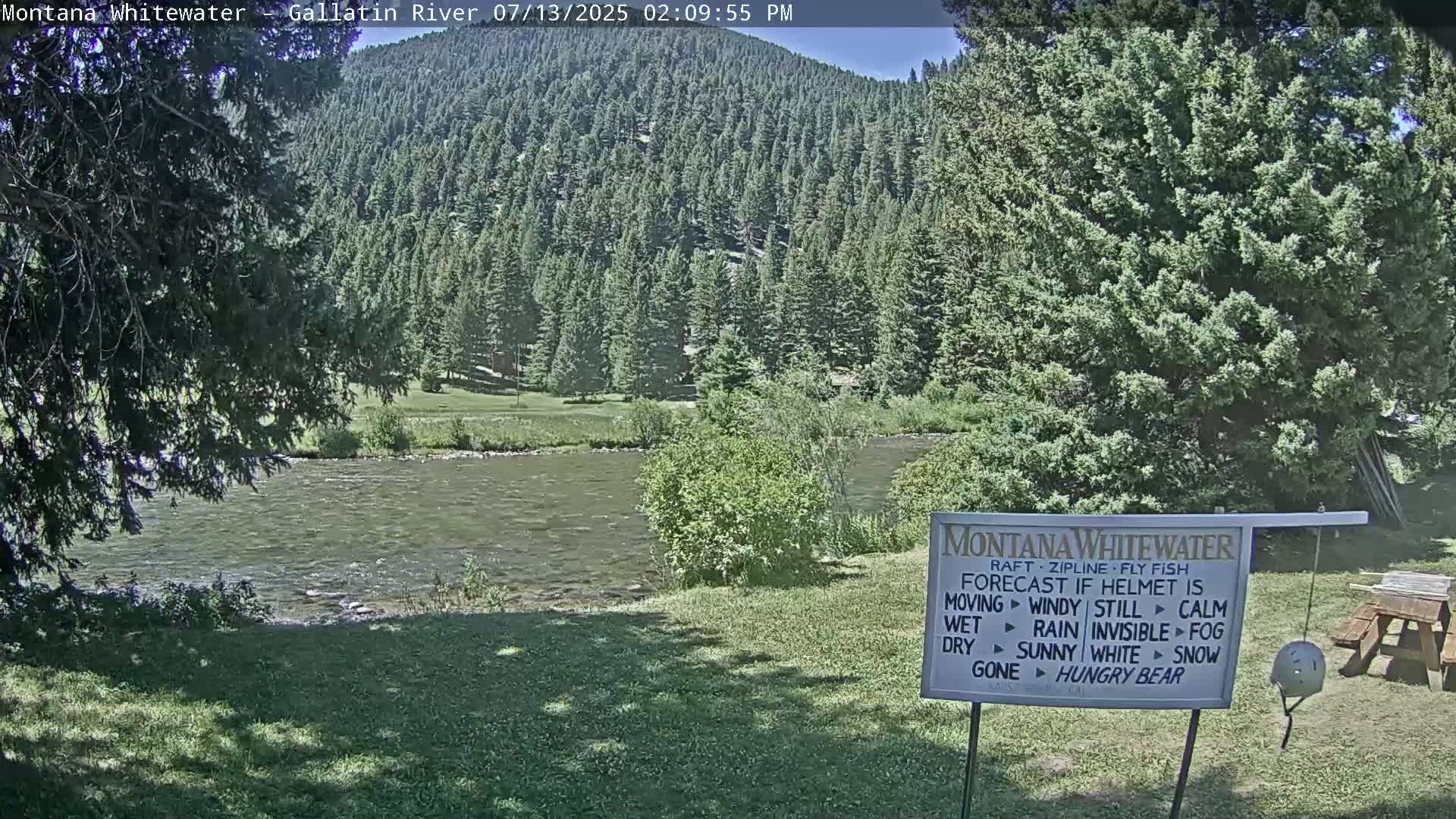Montana Whitewater Rafting & Zipline in Gallatin River Live Cam - Gallatin Gateaway, Gallatin, Montana, USA