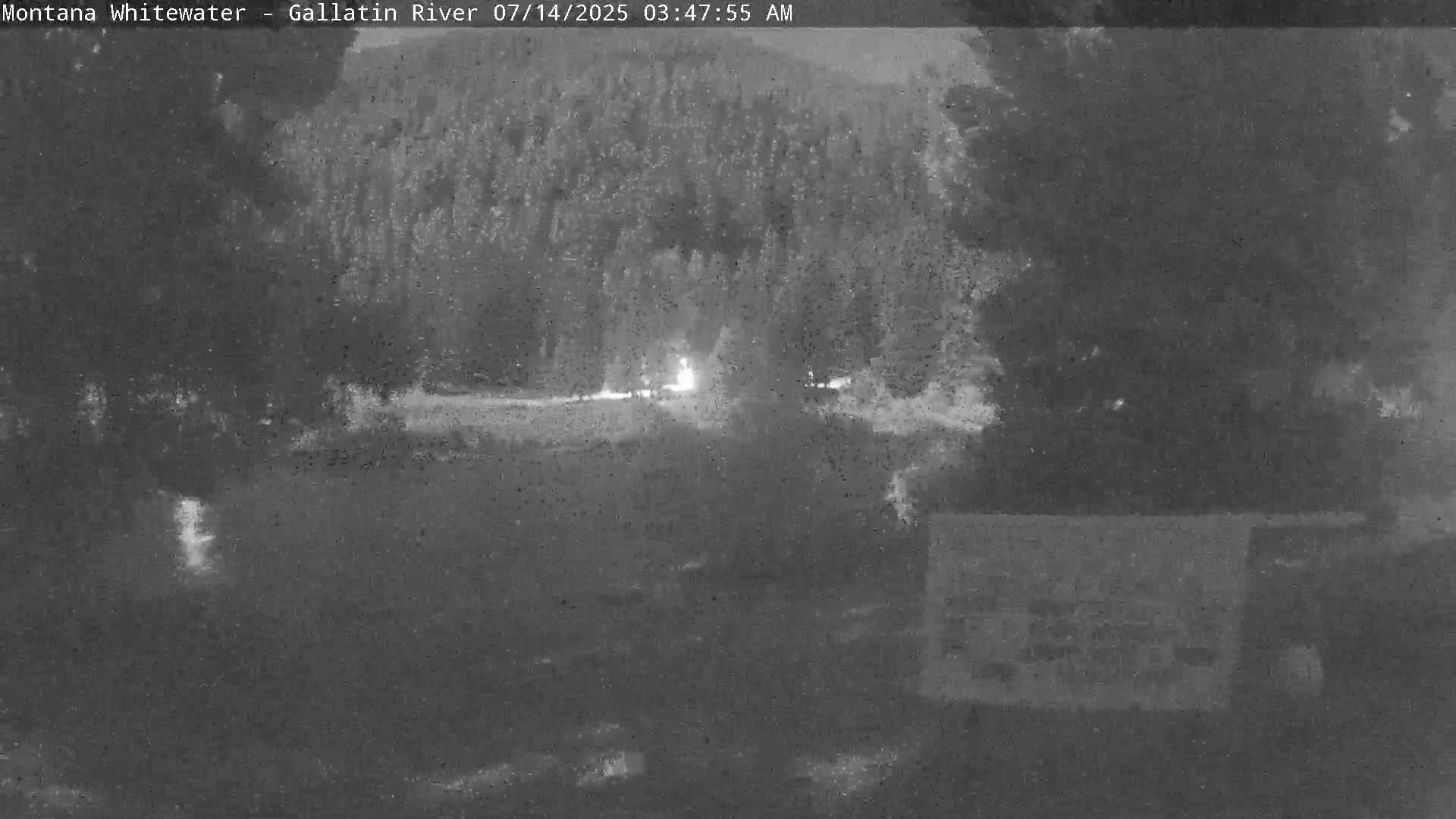 Montana Whitewater Rafting & Zipline in Gallatin River Live Cam - Gallatin Gateaway, Gallatin, Montana, USA