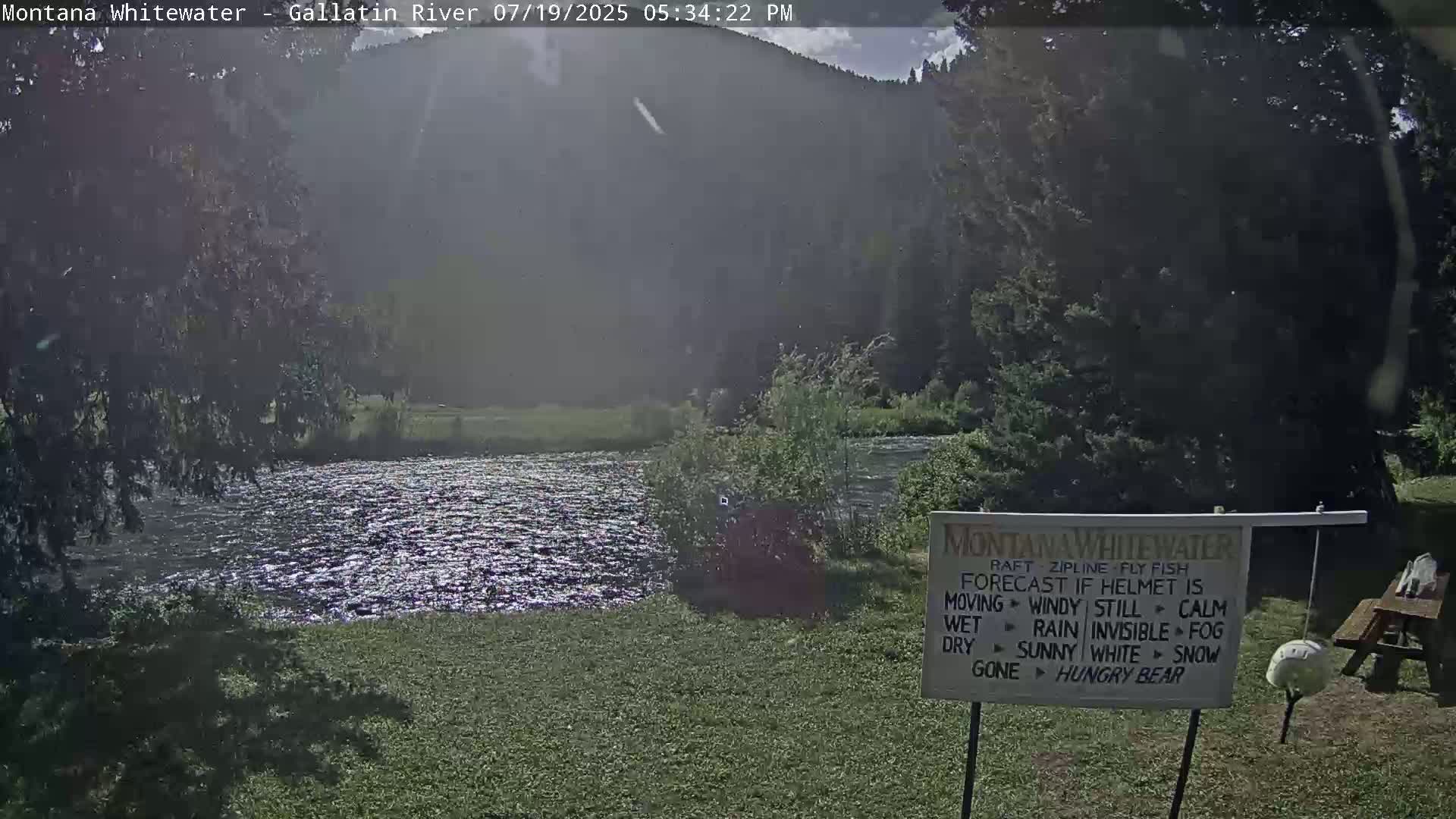 Montana Whitewater Rafting & Zipline in Gallatin River Live Cam - Gallatin Gateaway, Gallatin, Montana, USA