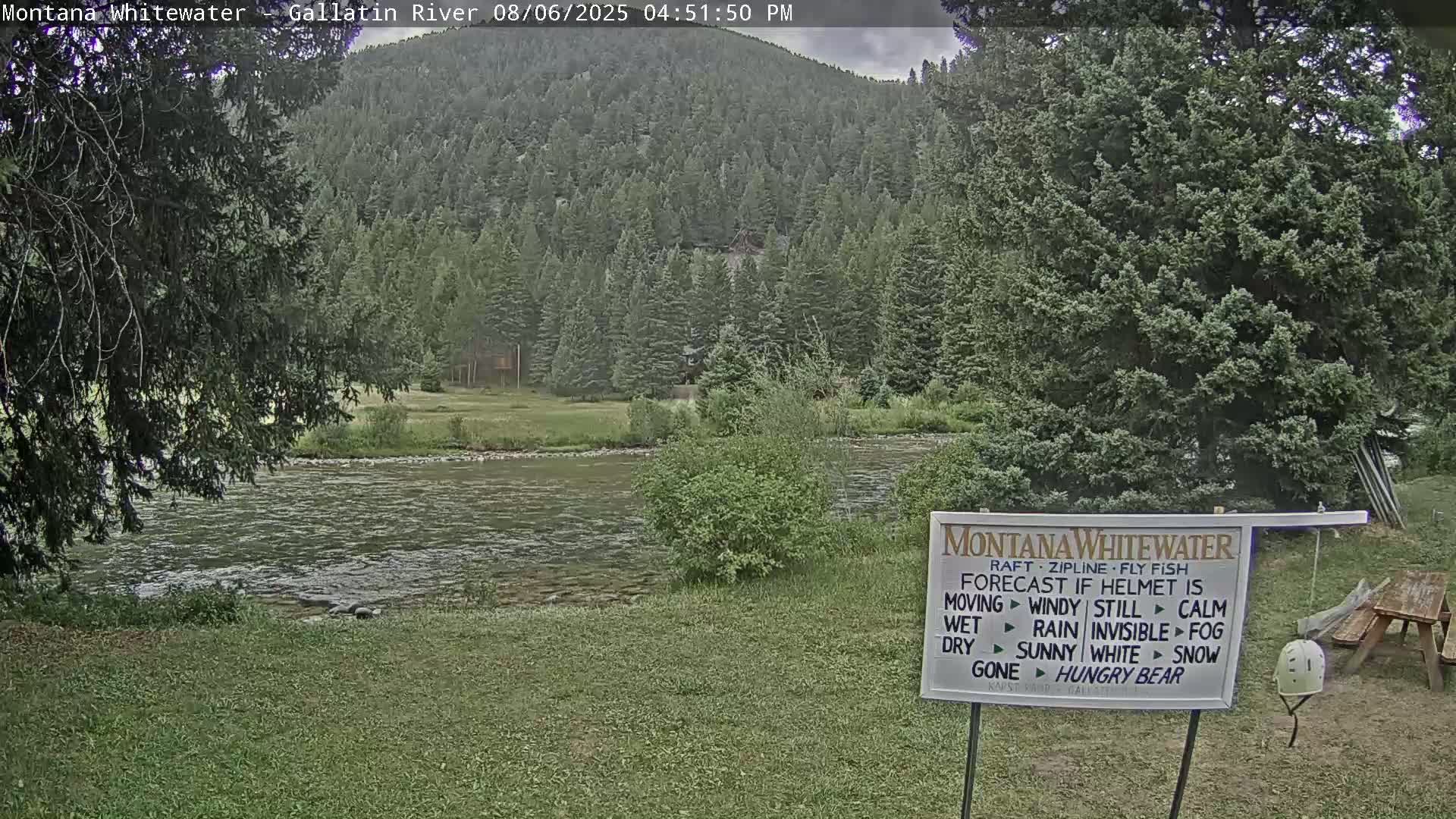 Montana Whitewater Rafting & Zipline in Gallatin River Live Cam - Gallatin Gateaway, Gallatin, Montana, USA