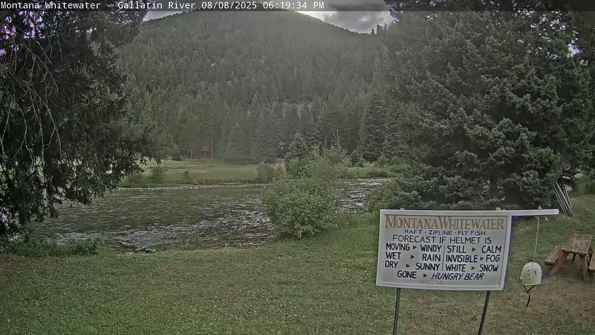 Montana Whitewater Rafting & Zipline in Gallatin River Live Cam - Gallatin Gateaway, Gallatin, Montana, USA